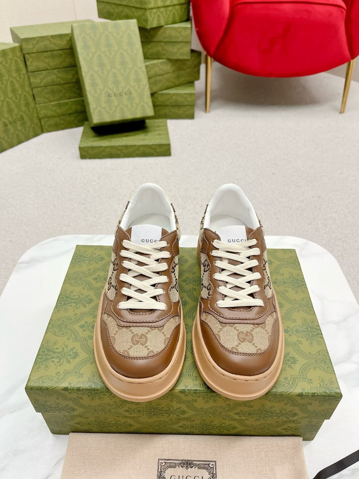 ua G*u*i gg low-top platform sneakers