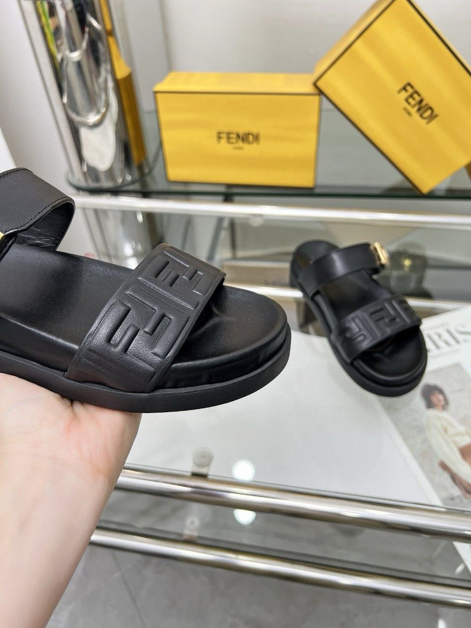 ua F**di feel ff double band sandal