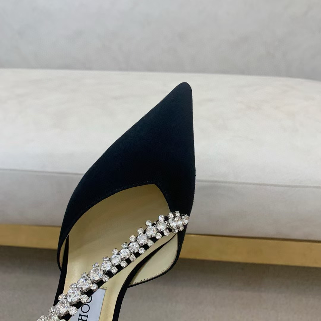 UA Ji*y Ch* Pumps