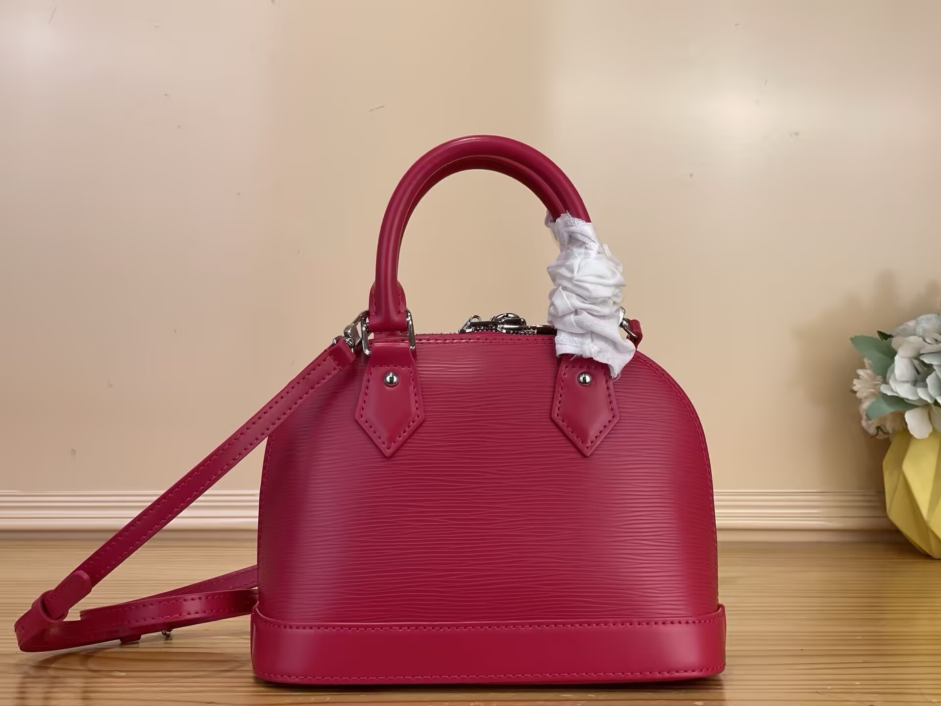LV ALMA BB M29125 23.5x17.5x11.5cm