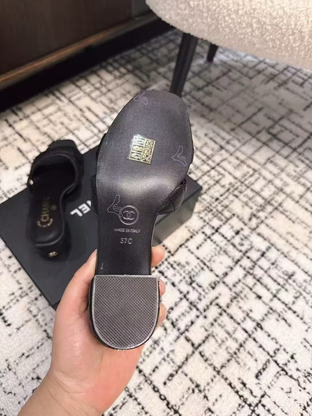 UA Ch*el mules