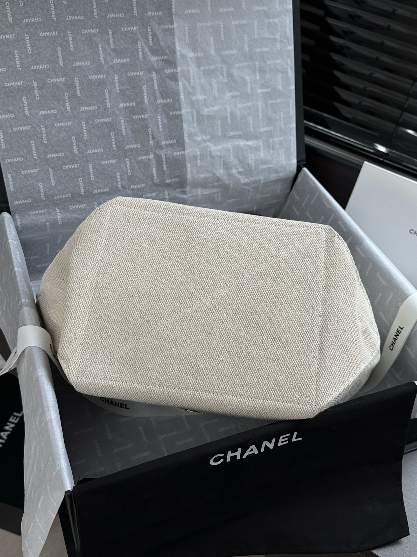 Ch*el small shopping bag as6285 19x45x21cm