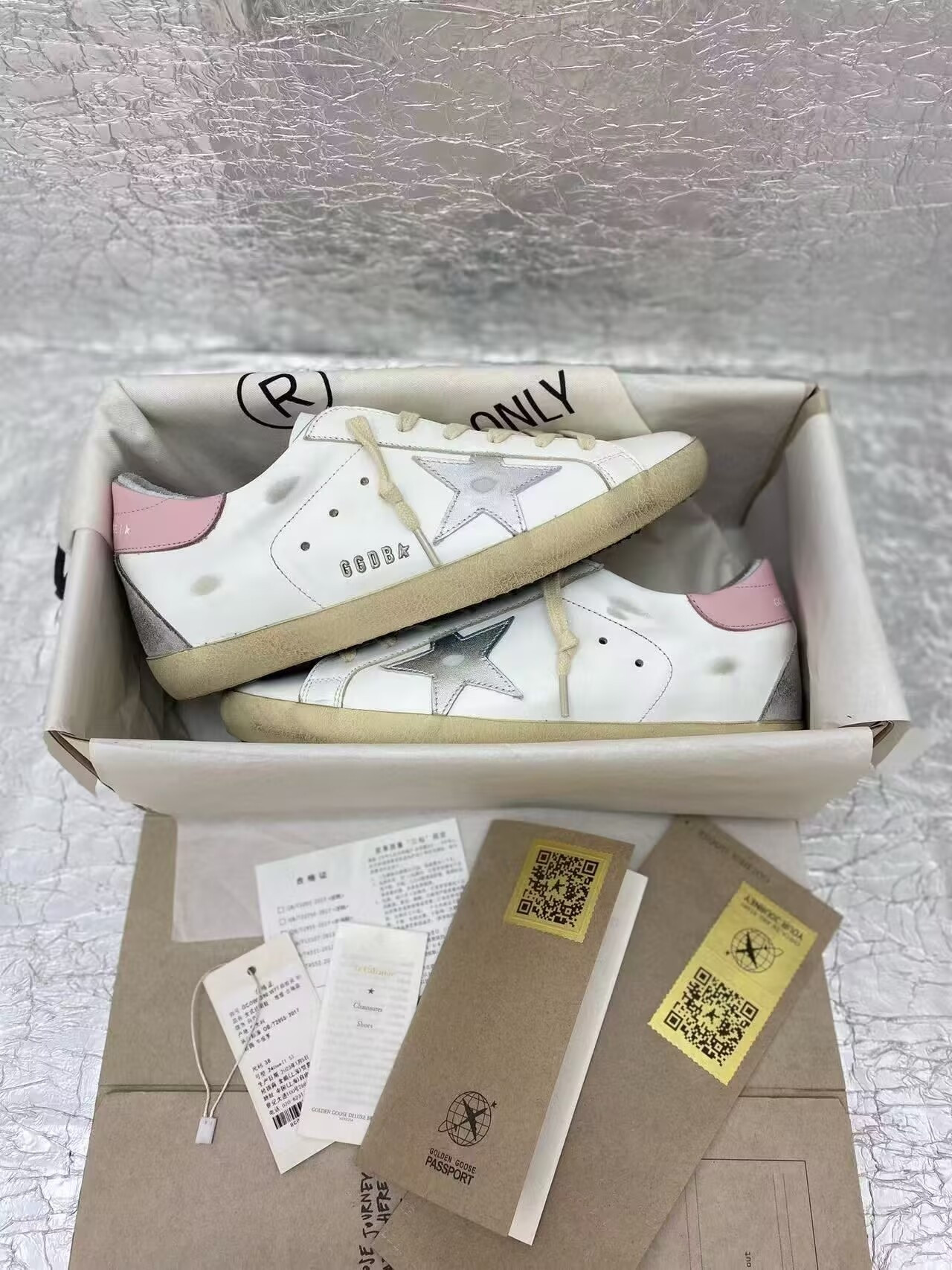 UA Golden Go*e S*per-Star Sneaker