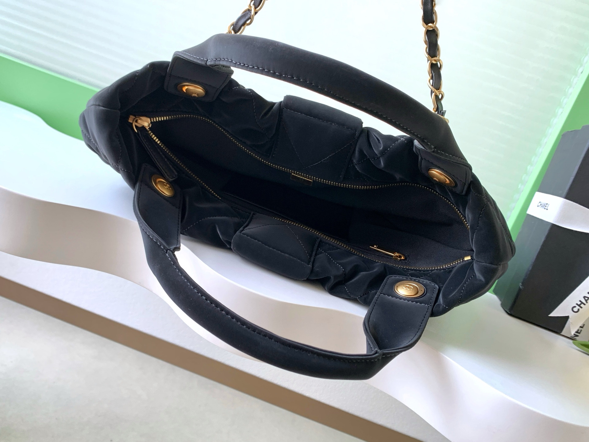Ch*el bow bag 29x38x5cm