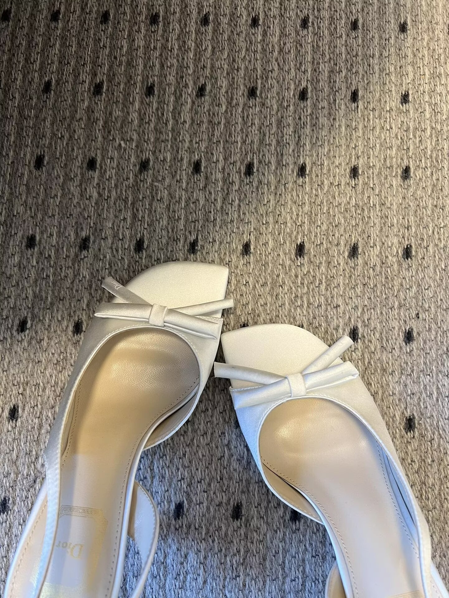 ua D*or bow heeled slingback sandal