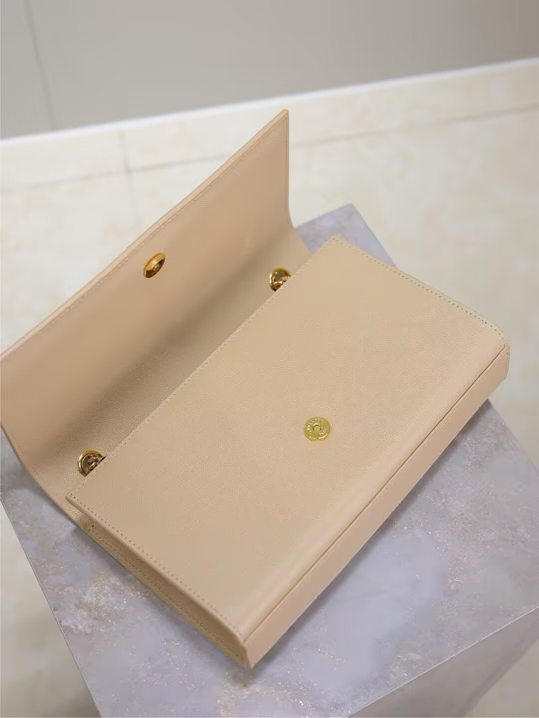 Y*L kate medium 24x14.5x5cm