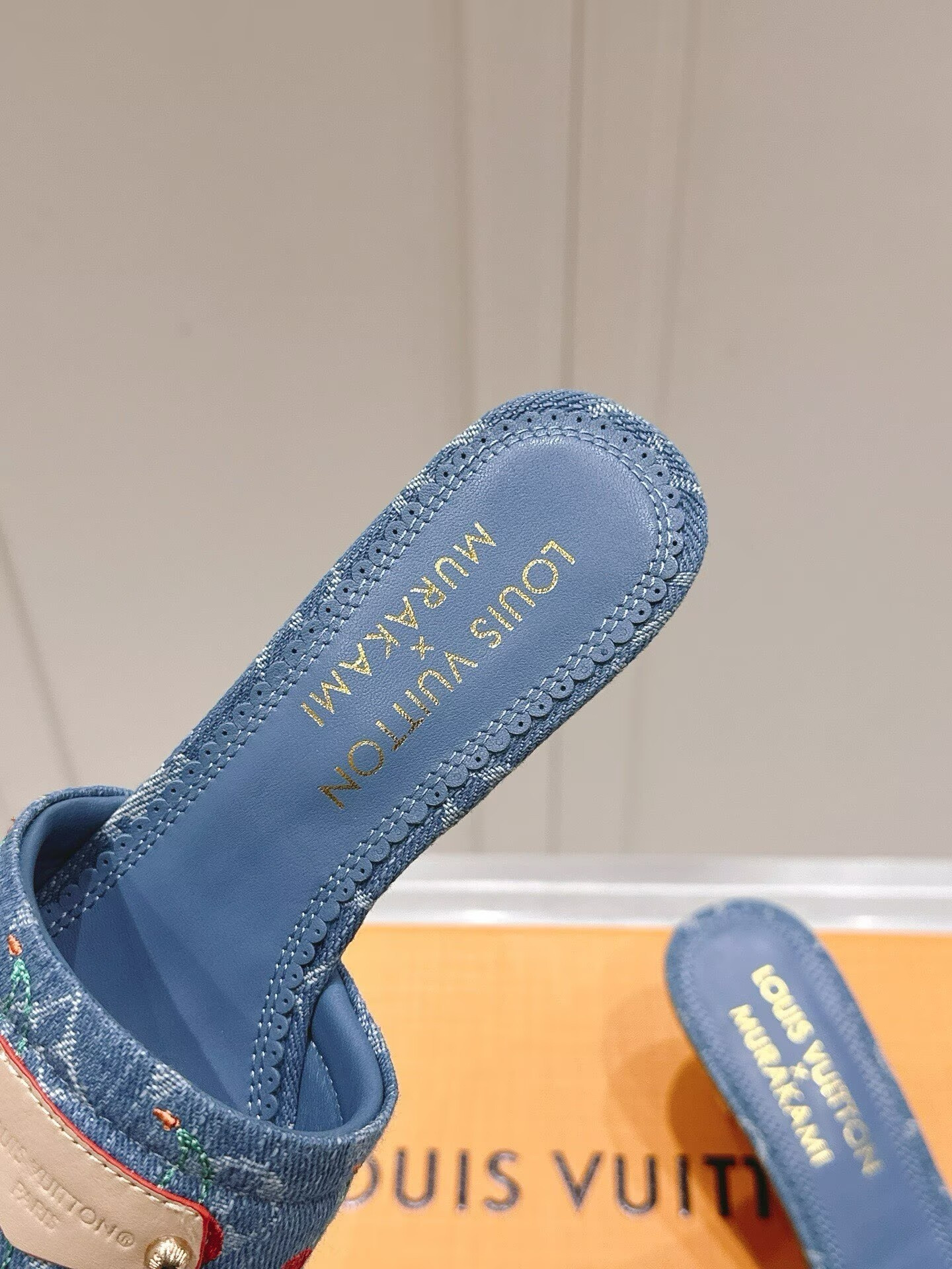 UA LV X TM Lily Slides