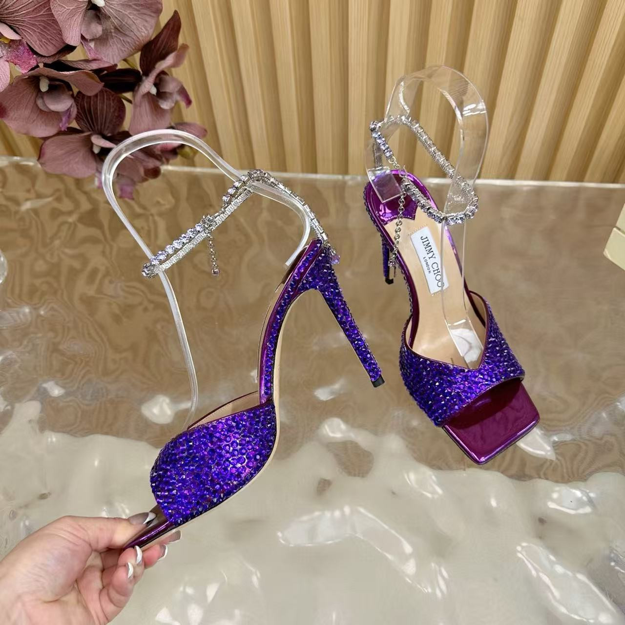 UA Ji*y Ch* Pumps