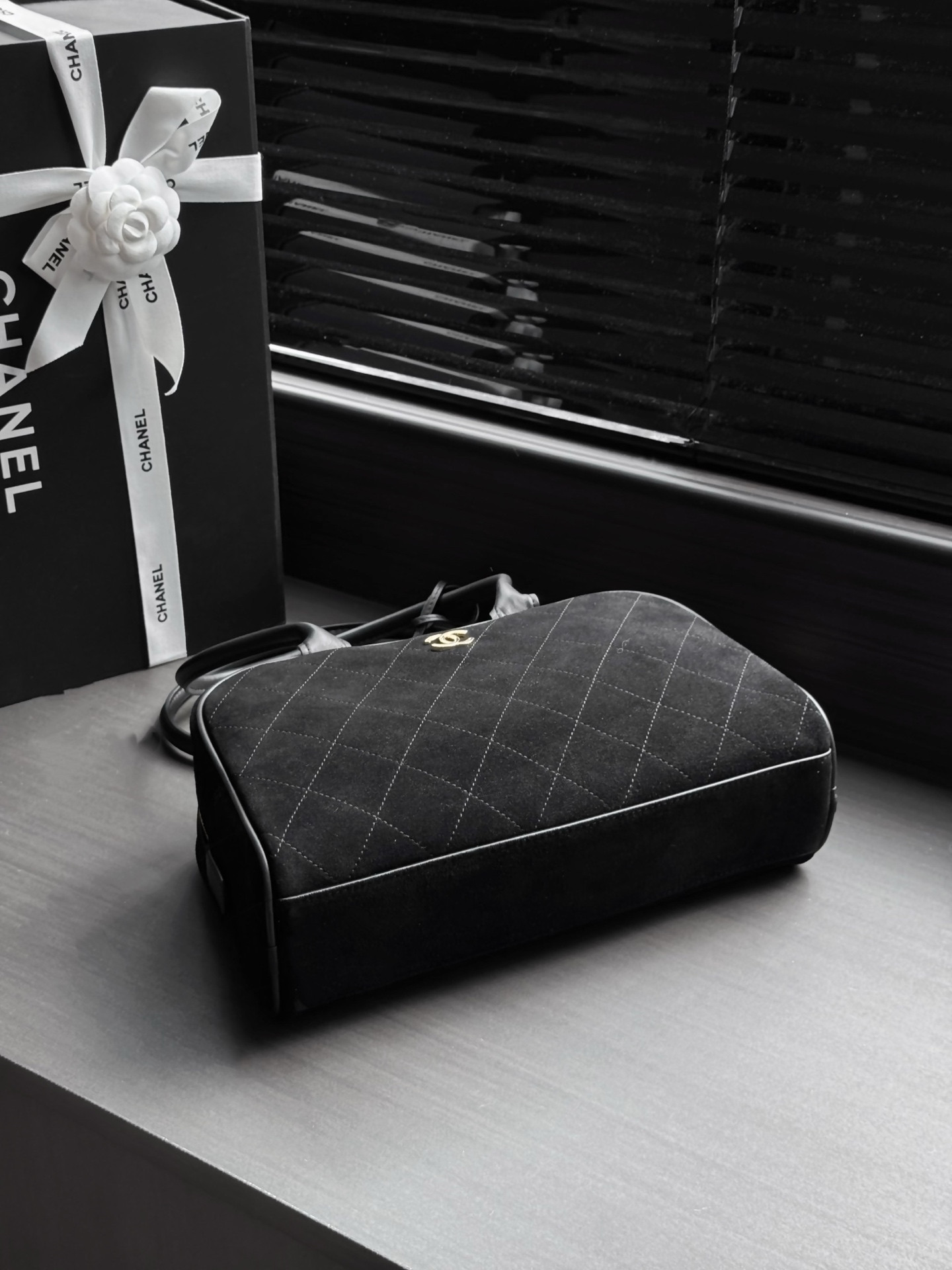 Ch*el bowling bag as6580 17x29x10cm
