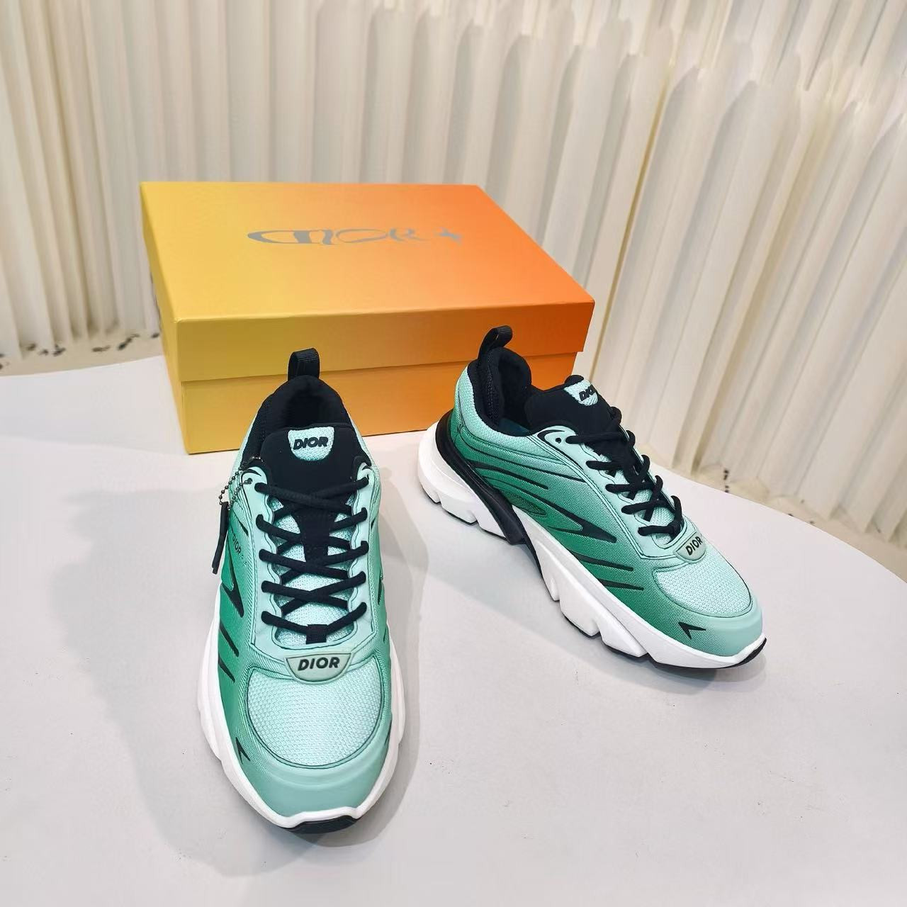 UA D*0r Sneaker