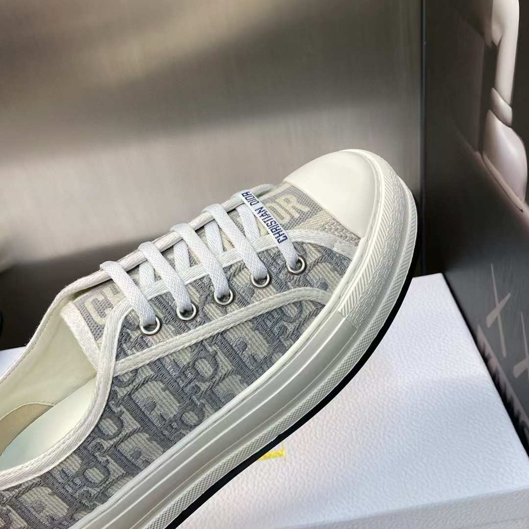 UA D*0r Sneaker