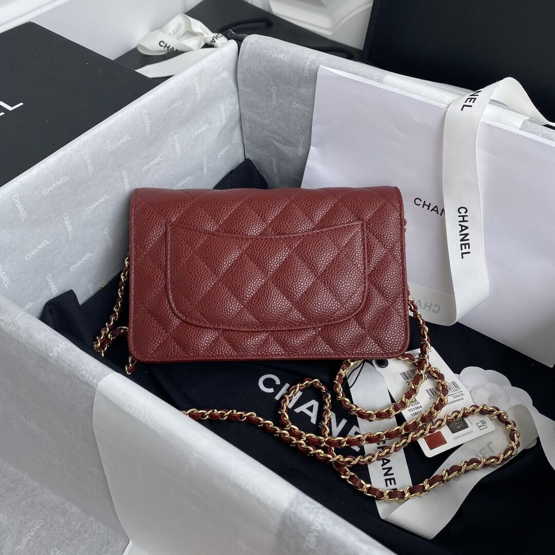 Ch*el WOC CLASSIC WALLET ON CHAIN RED 4.8 × 7.5 × 1.4 in