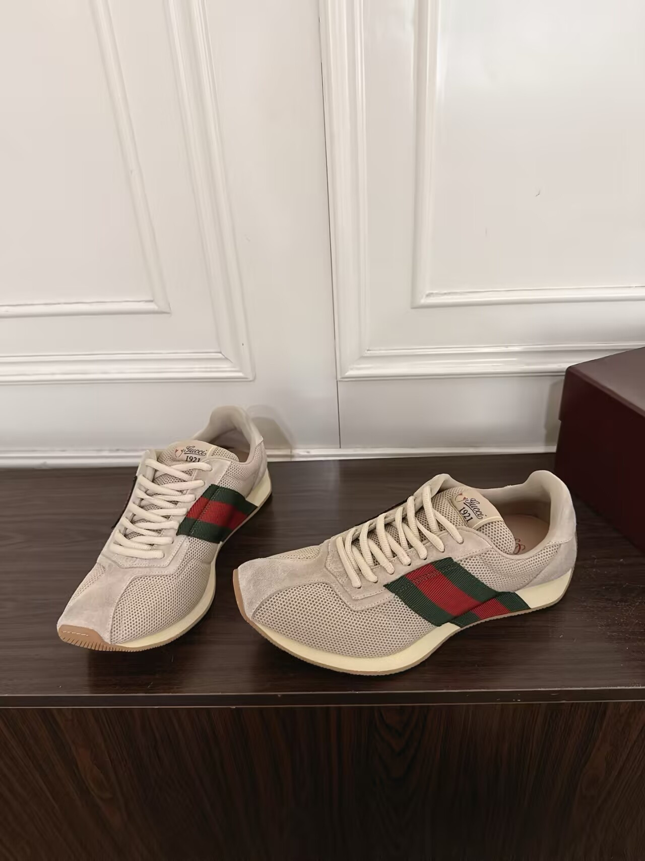 ua G*u*i tempo sneaker