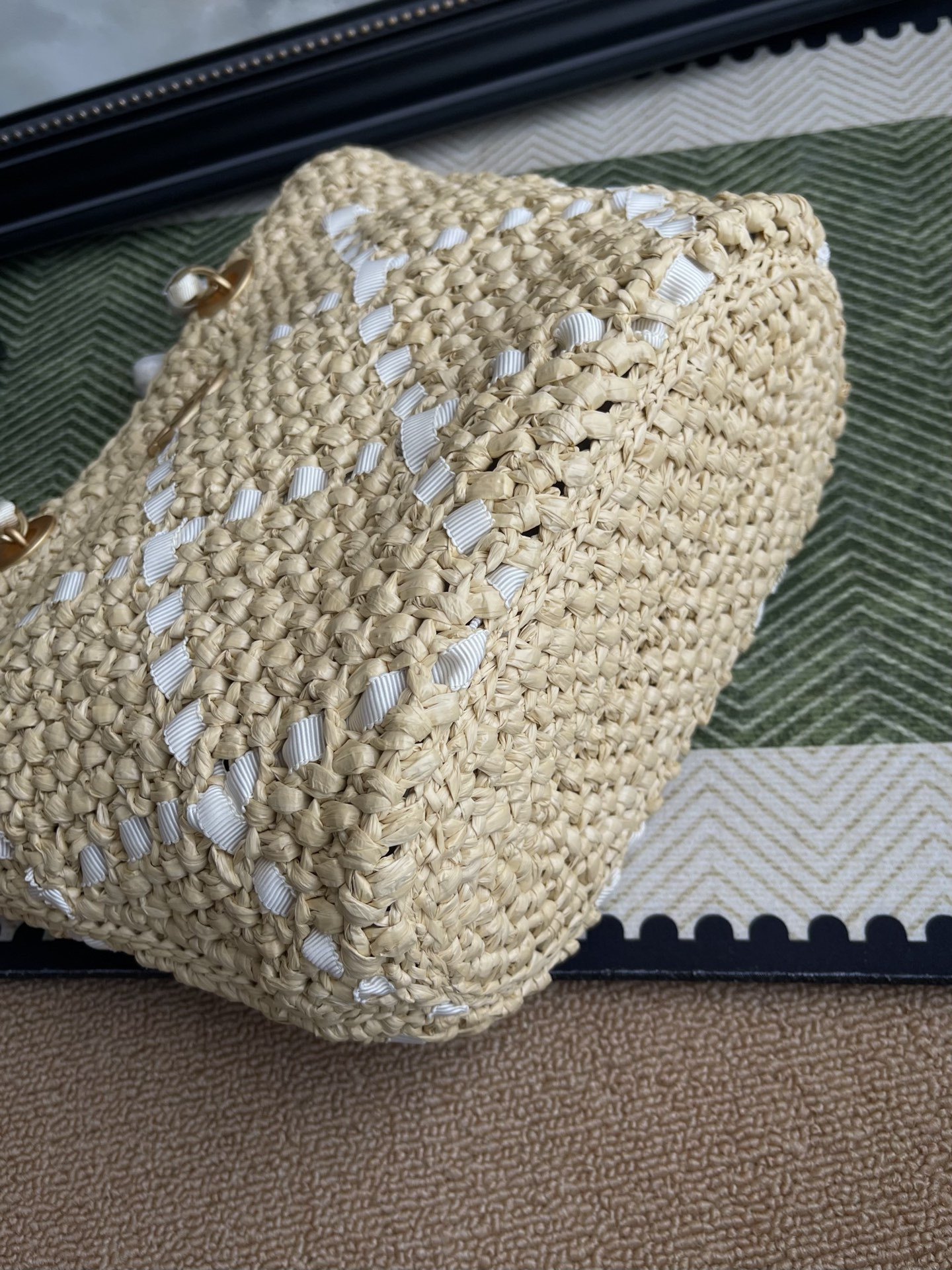 Ch*el shopping handbag as5811 22x31x10cm