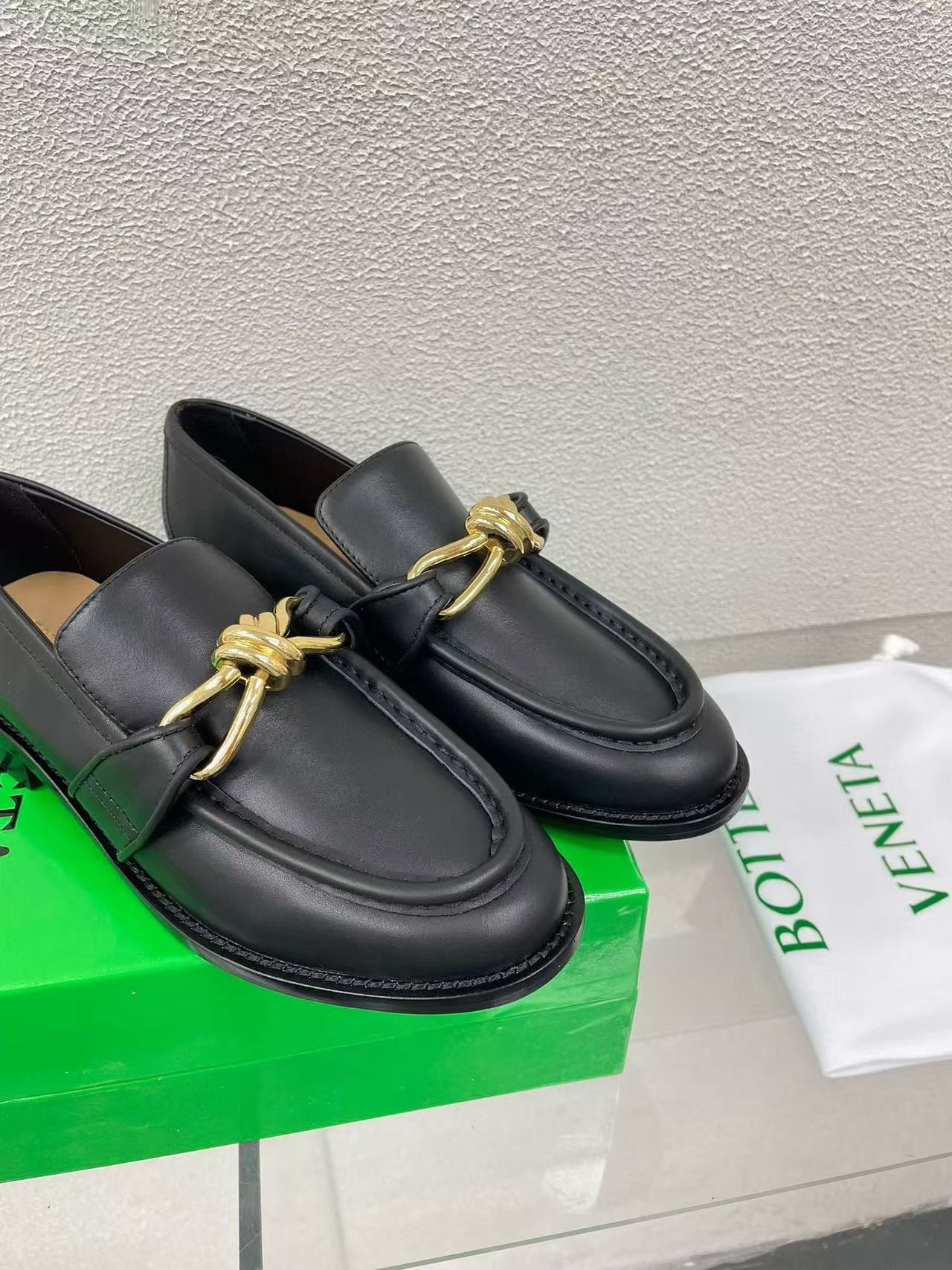 UA Bo*te*ga Ve*ne*ta Loafers Shoes