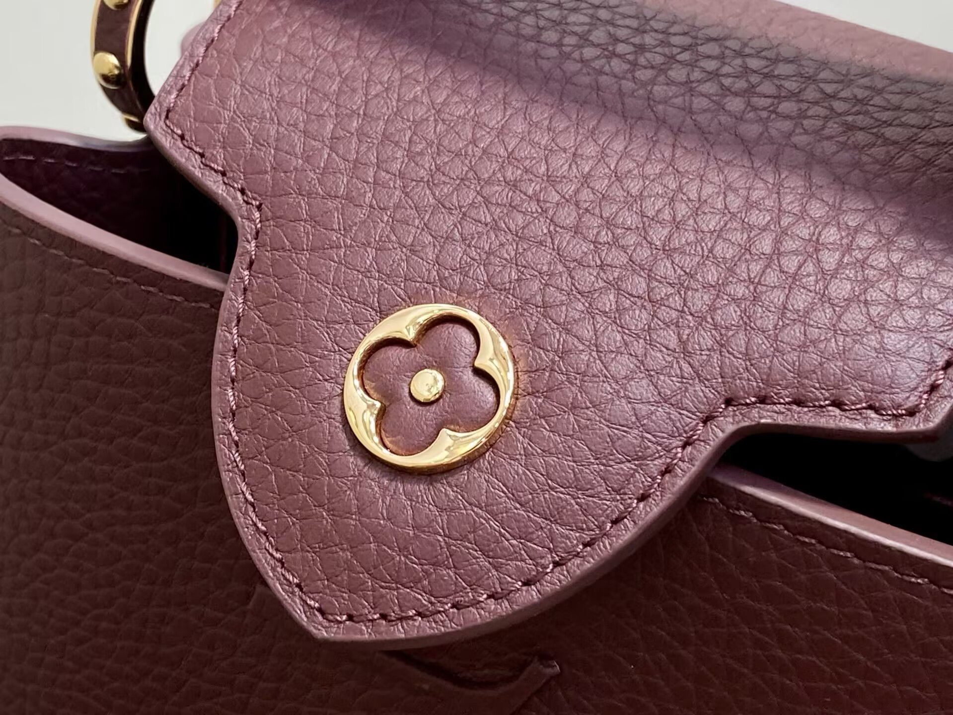 LV Capucines Mini M25893 21x13.6x8cm
