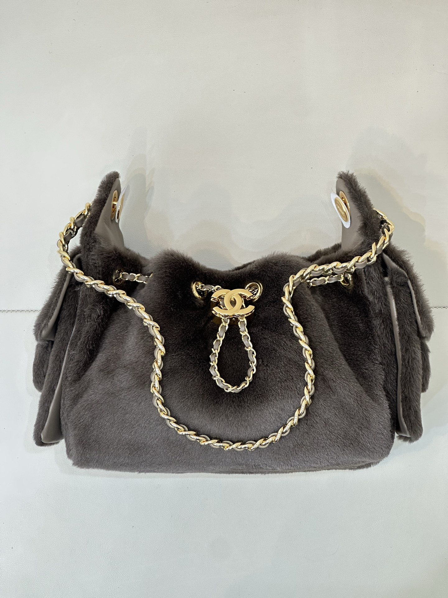 Ch*el 25c bucket bag brown 20x22x12.5cm