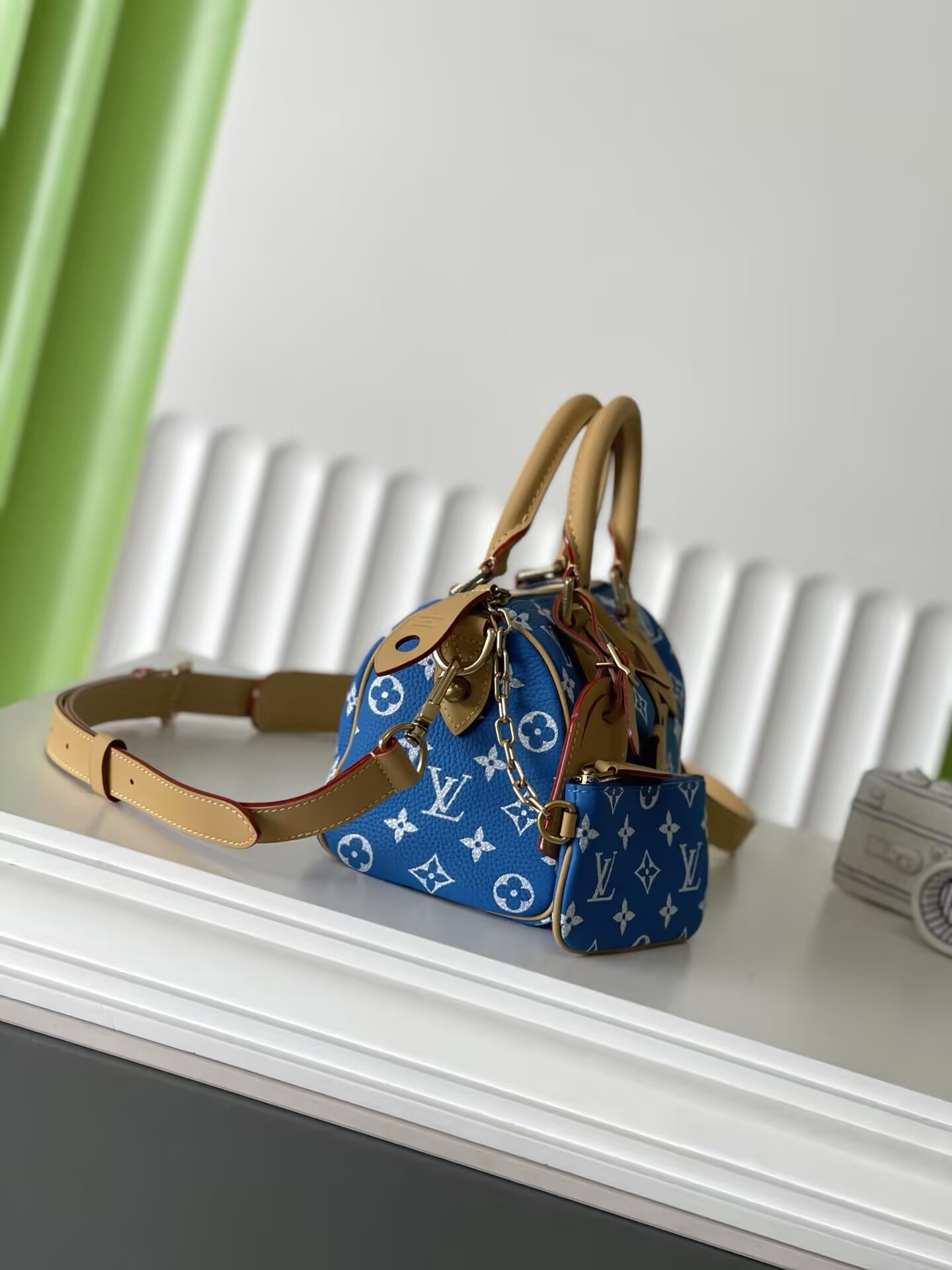 LV Speedy P9 Bandoulière 20 M28185 22x14x17.5cm
