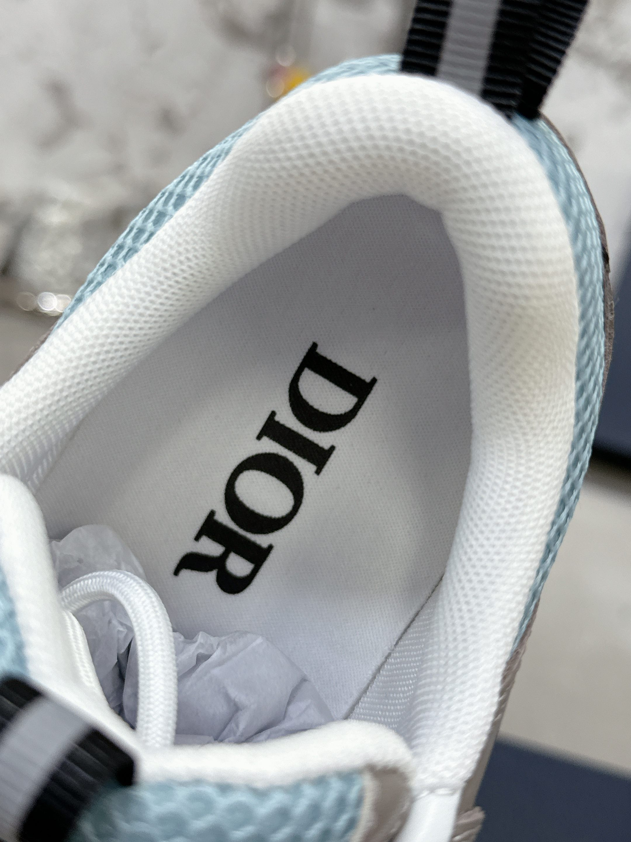 UA D*0r B22 Sneaker