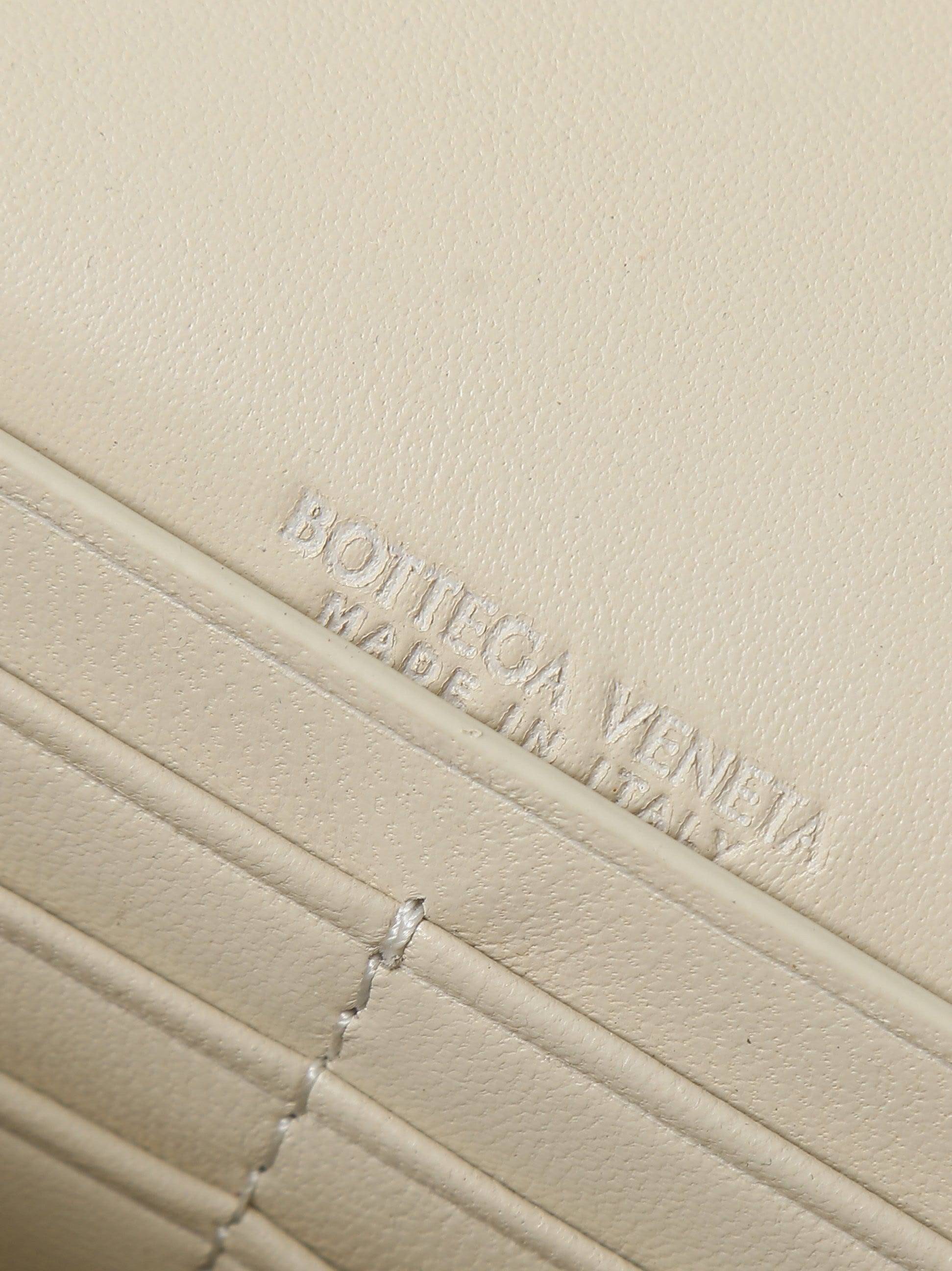 bo*te*ga Ve*ne*ta long clutch andiamo with handle fondant 31x13x3cm