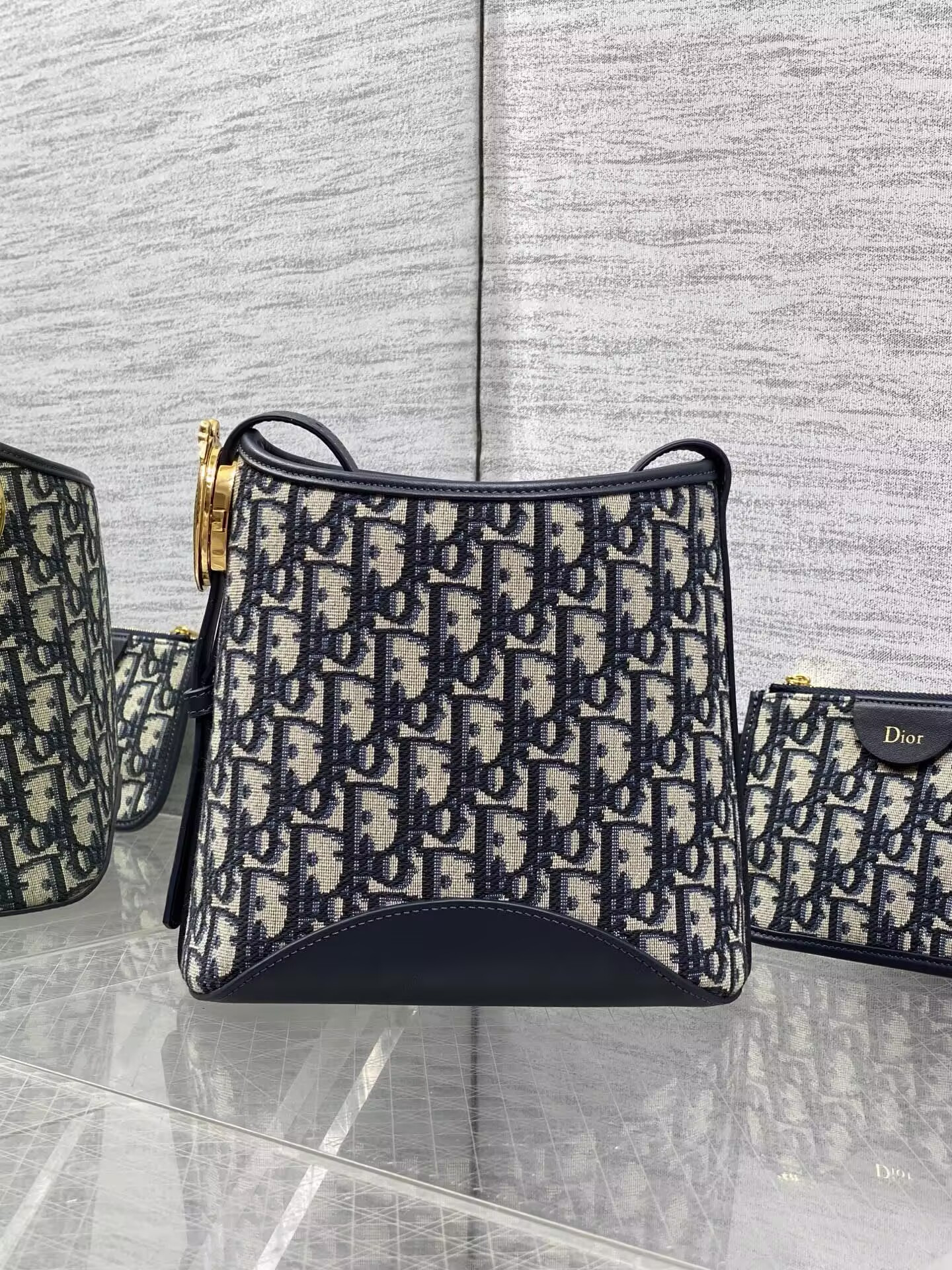 D*or small médaillon bucket bag 19.5x18.5x11.5cm