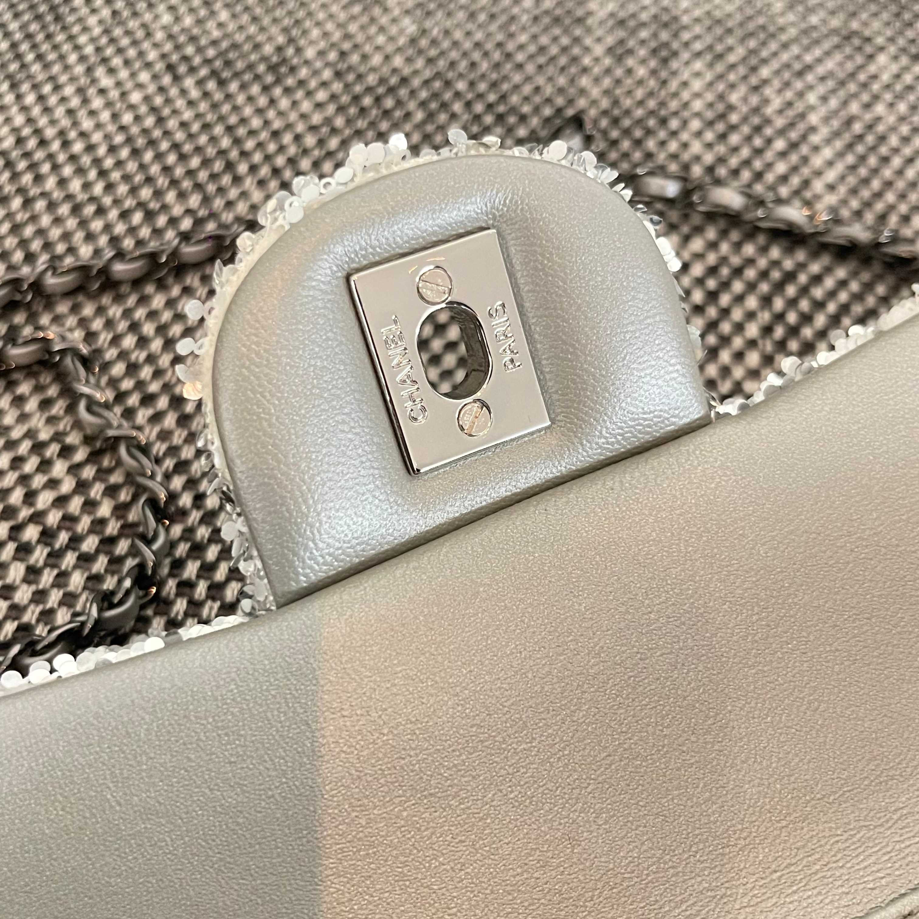 Ch*el flap bags 24x12x4cm