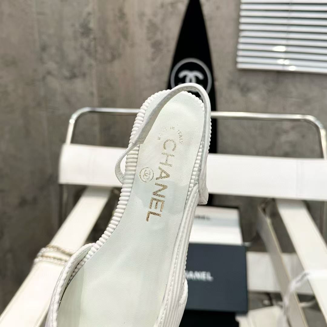 UA Ch*el SLINGBACKS FLAT
