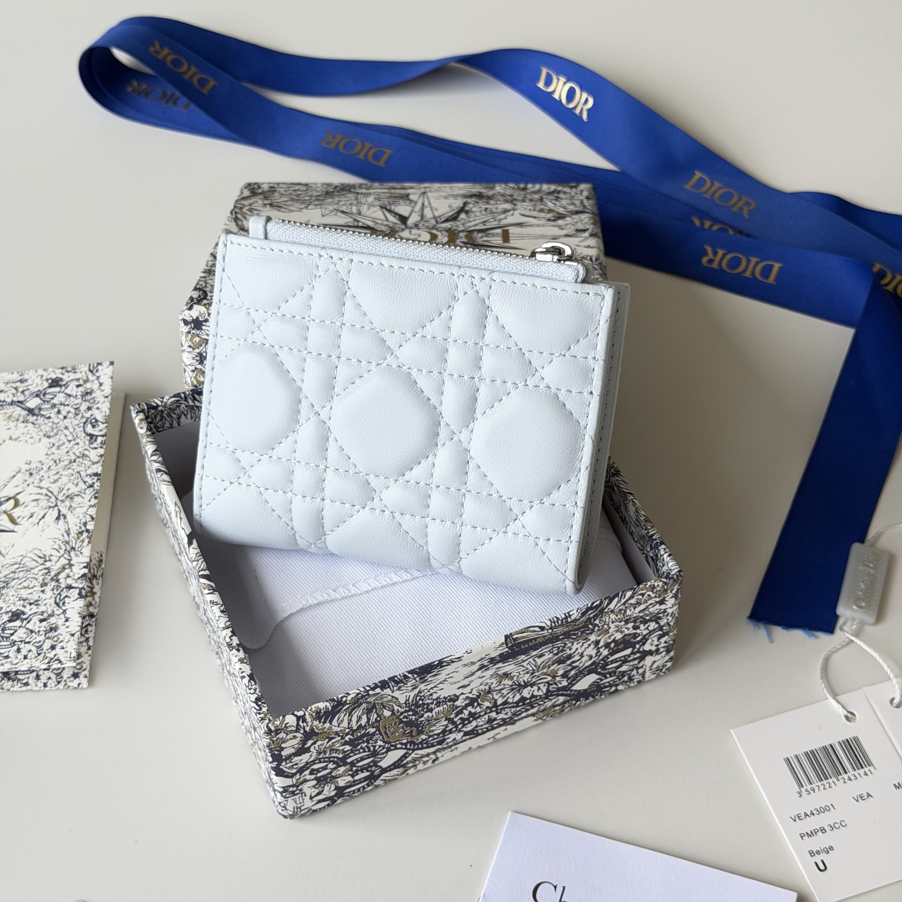 D*or lady dahlia wallet 12 x 9 x 2 cm
