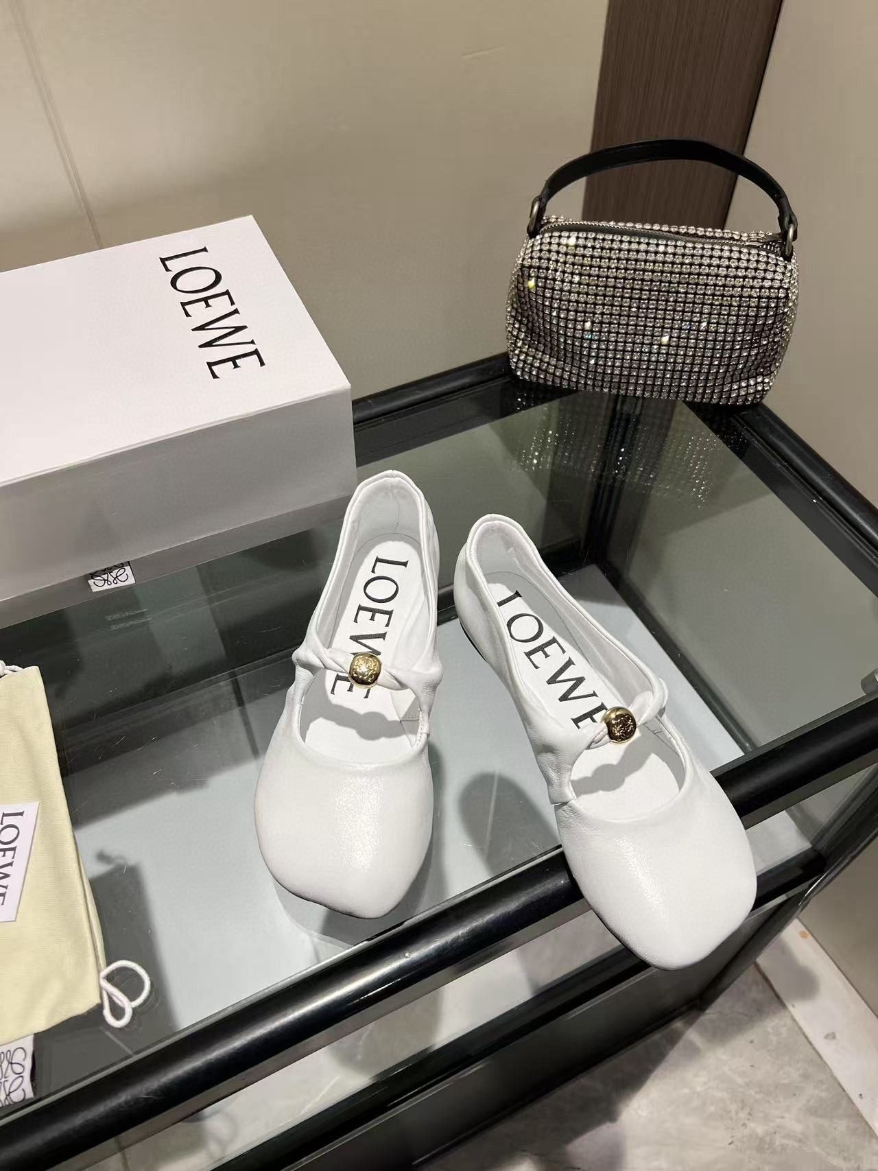 ua L0ew* pebble soft ballerina in nappa lambskin