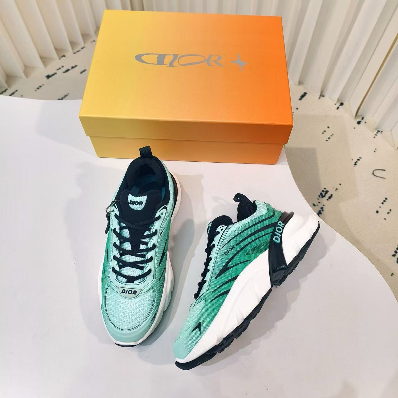 UA D*0r Sneaker