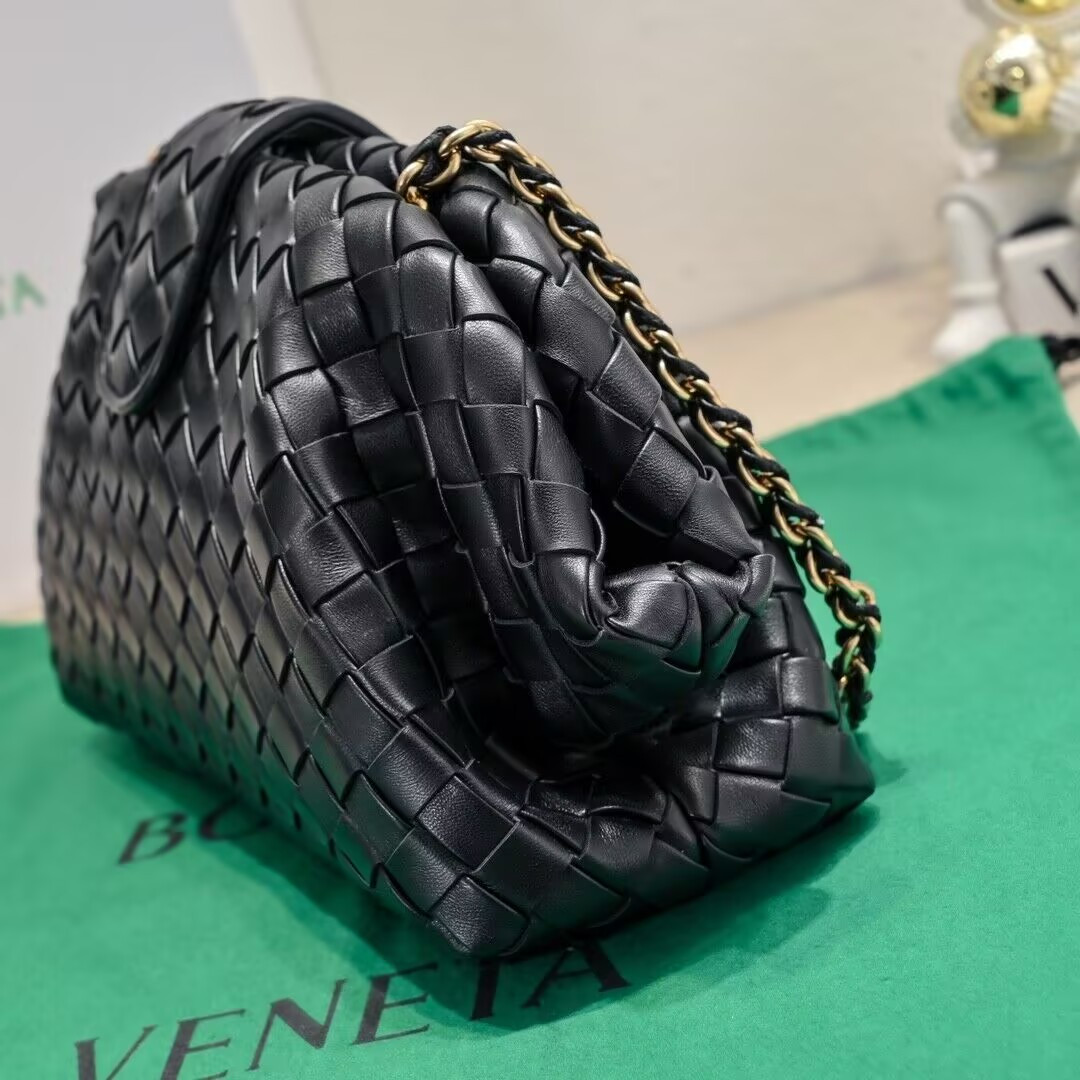 Bo*te*ga Ve*ne*ta LAUREN CLUTCH Andiamo Parachute 31x16.5x11cm