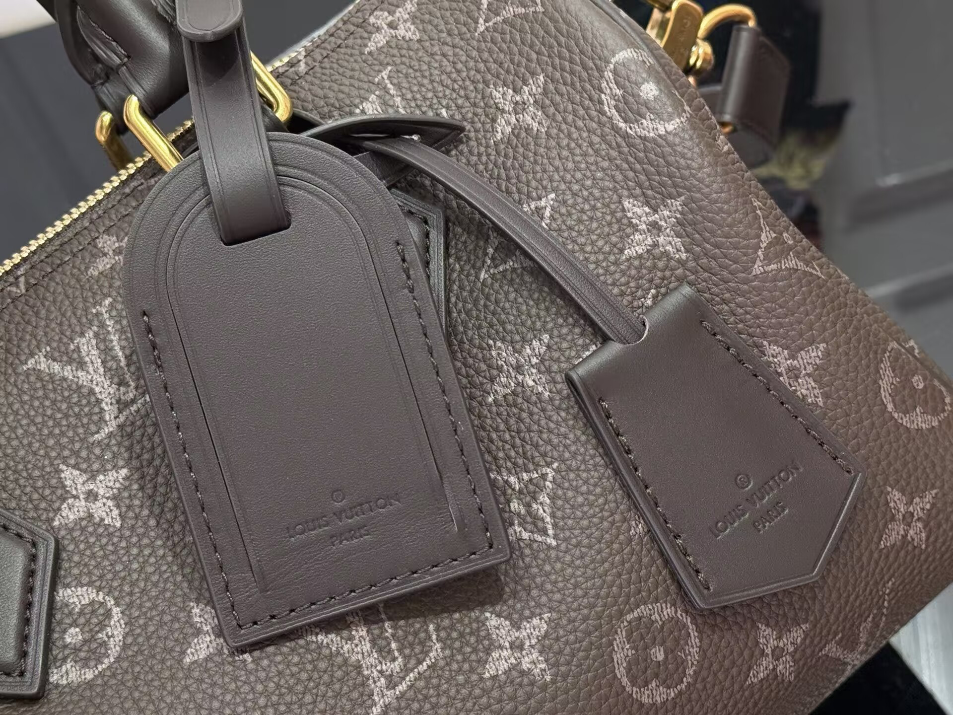 LV Speedy P9 Bandoulière M27974 25 25x15x15cm
