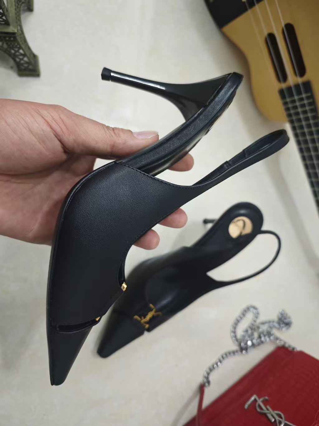 ua y*l Sa**t Lau*nt slingback pumps