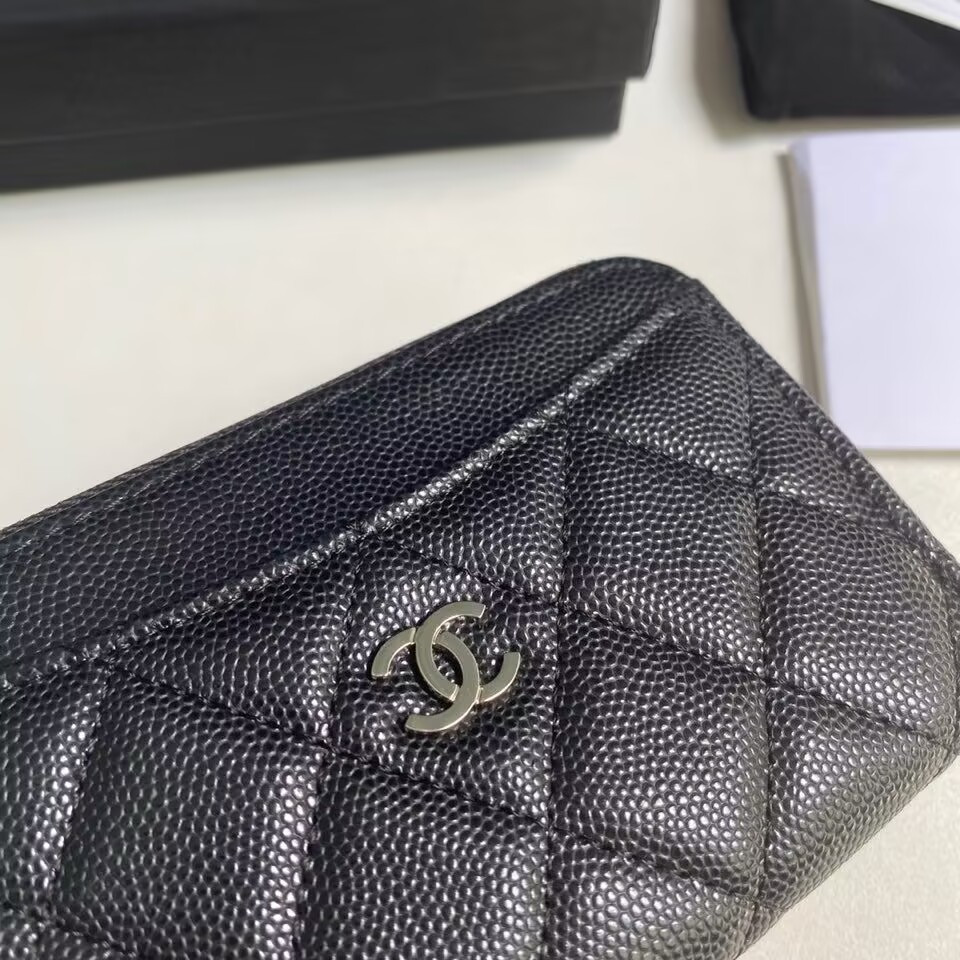 Ch*el Classic Zipped Card Holder 8.5 x 13.3 x 2.9cm