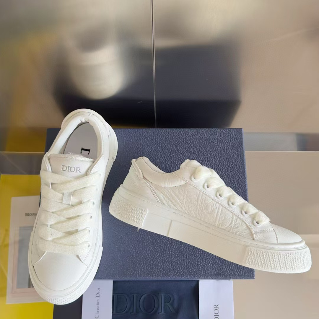 UA D*0r B33 Sneaker
