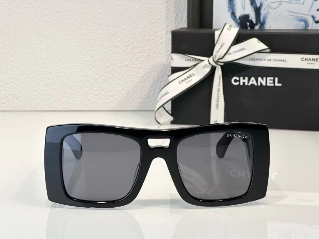 Ch*el Pilot Glasses C622/T8 127-53-140