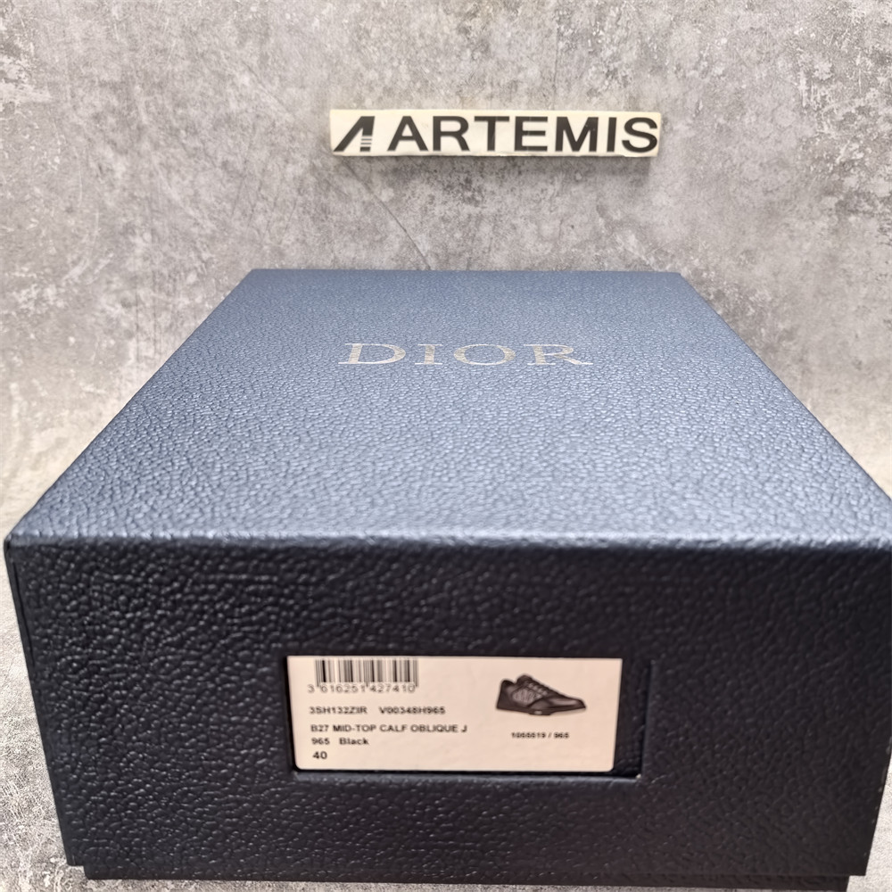UA D*0r Sneaker
