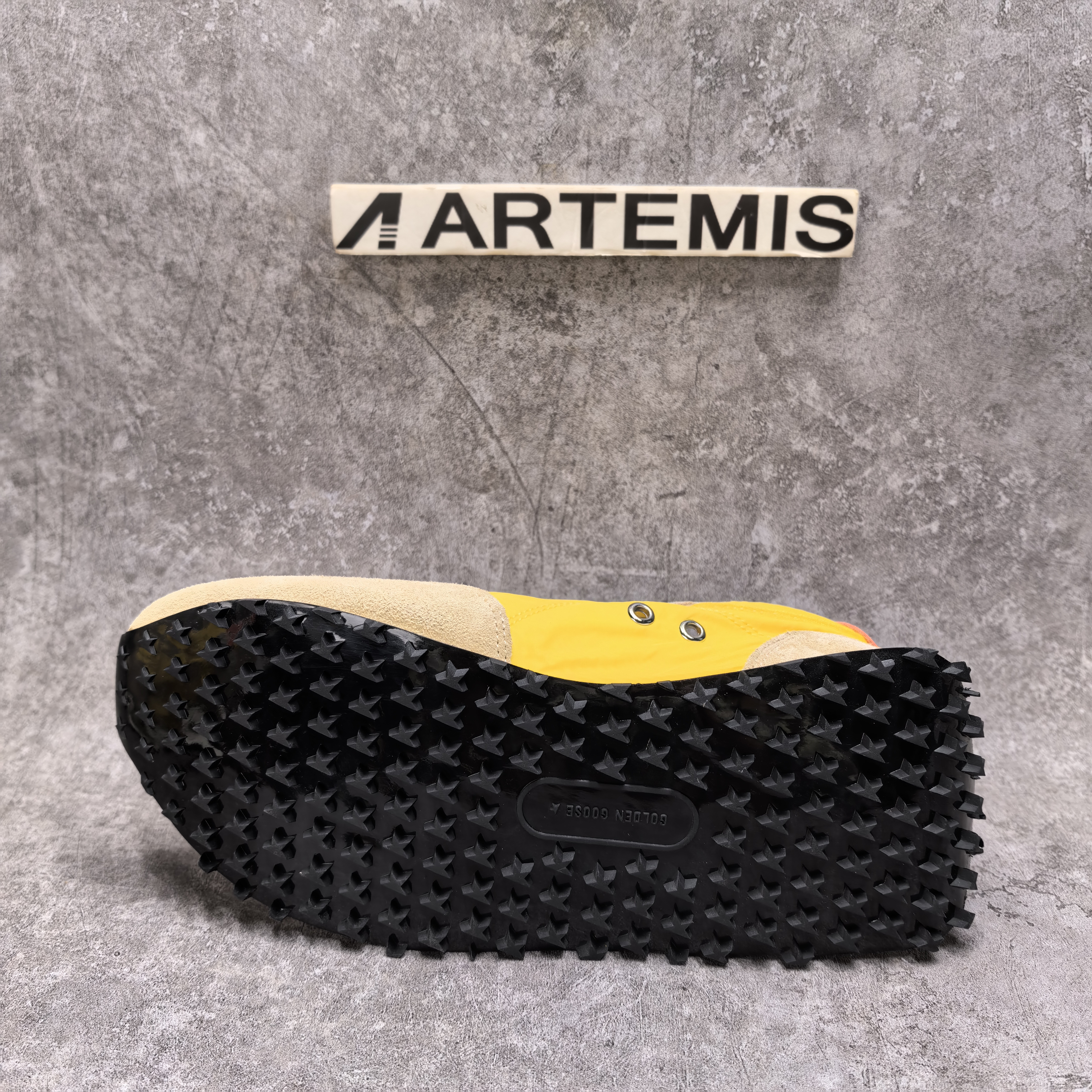 UA Golden Go*e Sneaker