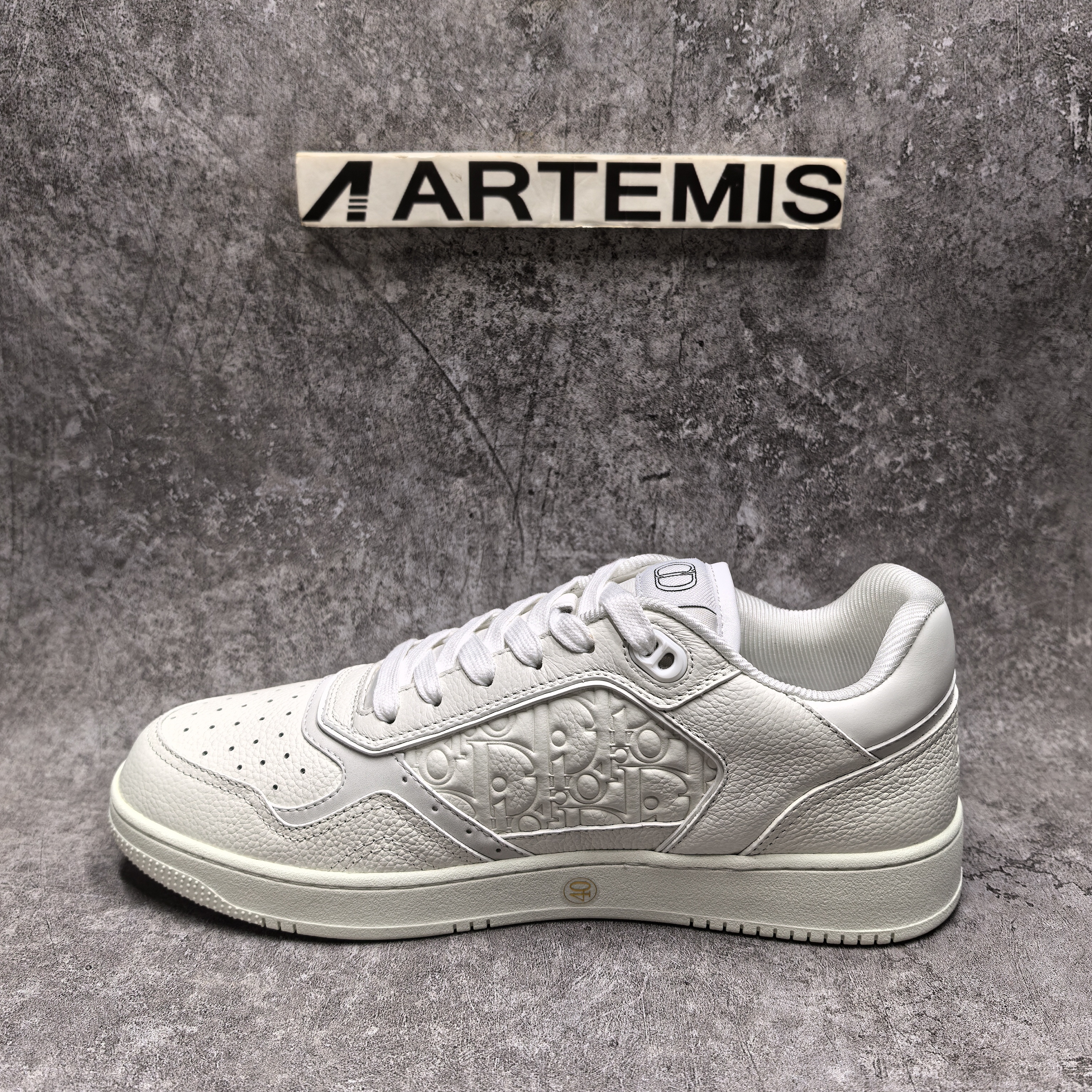 UA D*0r Sneaker