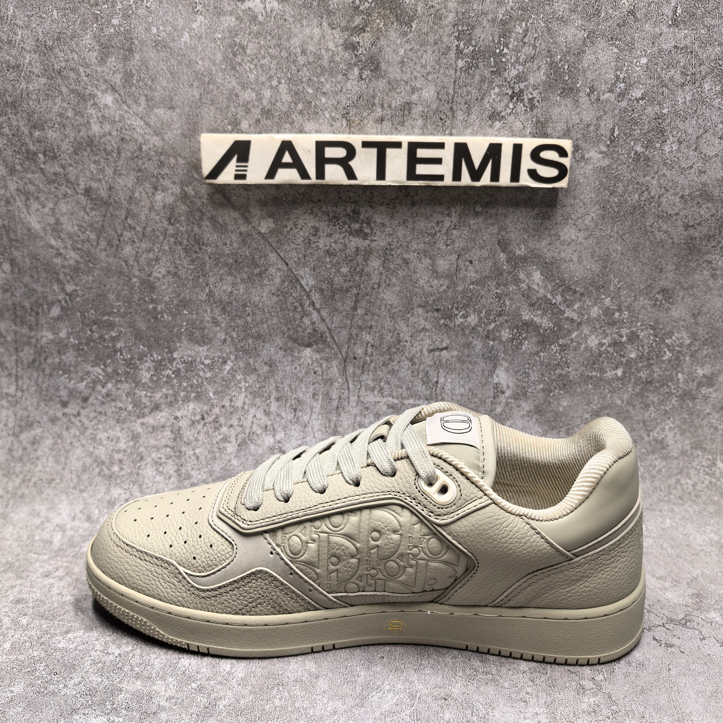 UA D*0r Sneaker