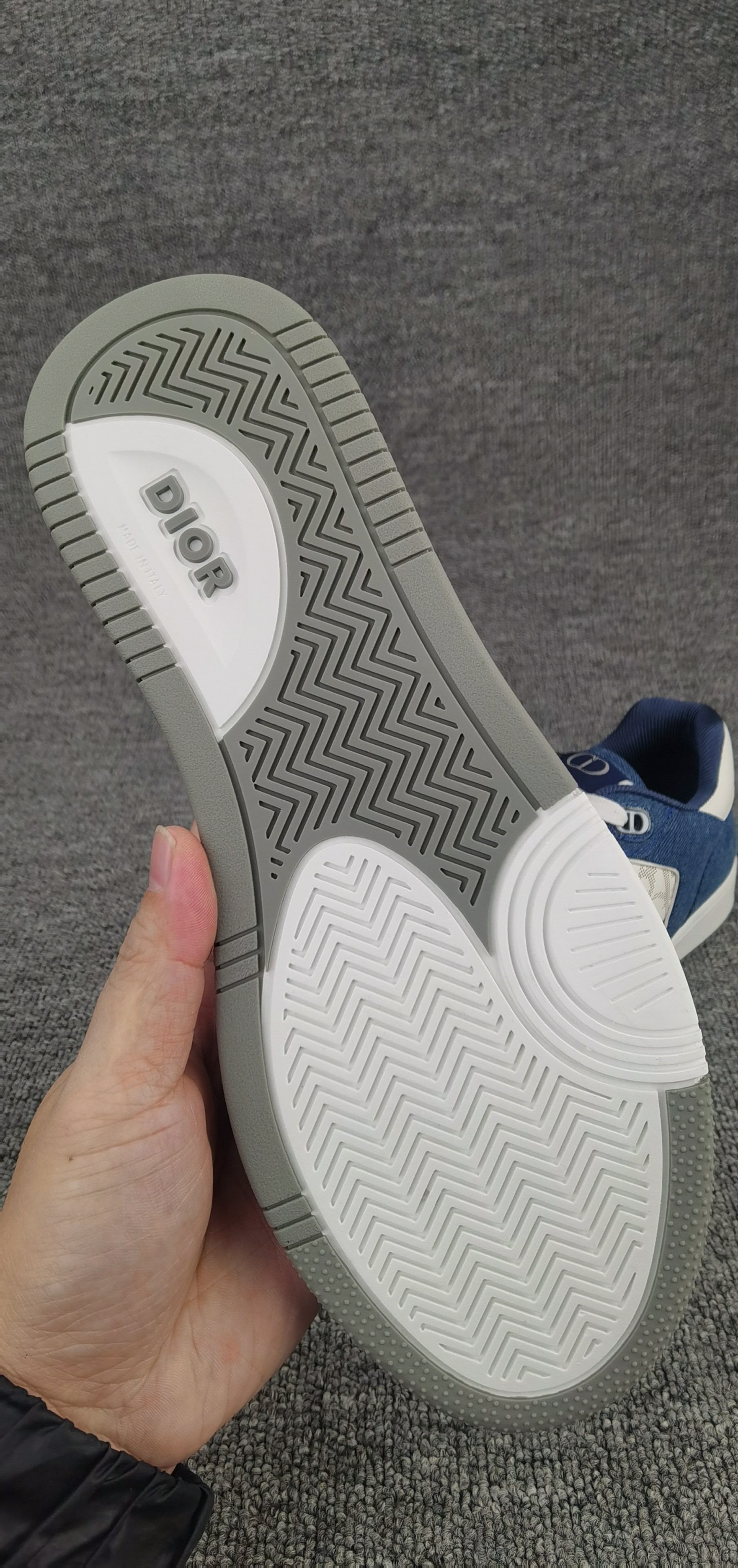 UA D*0r B27 Sneaker