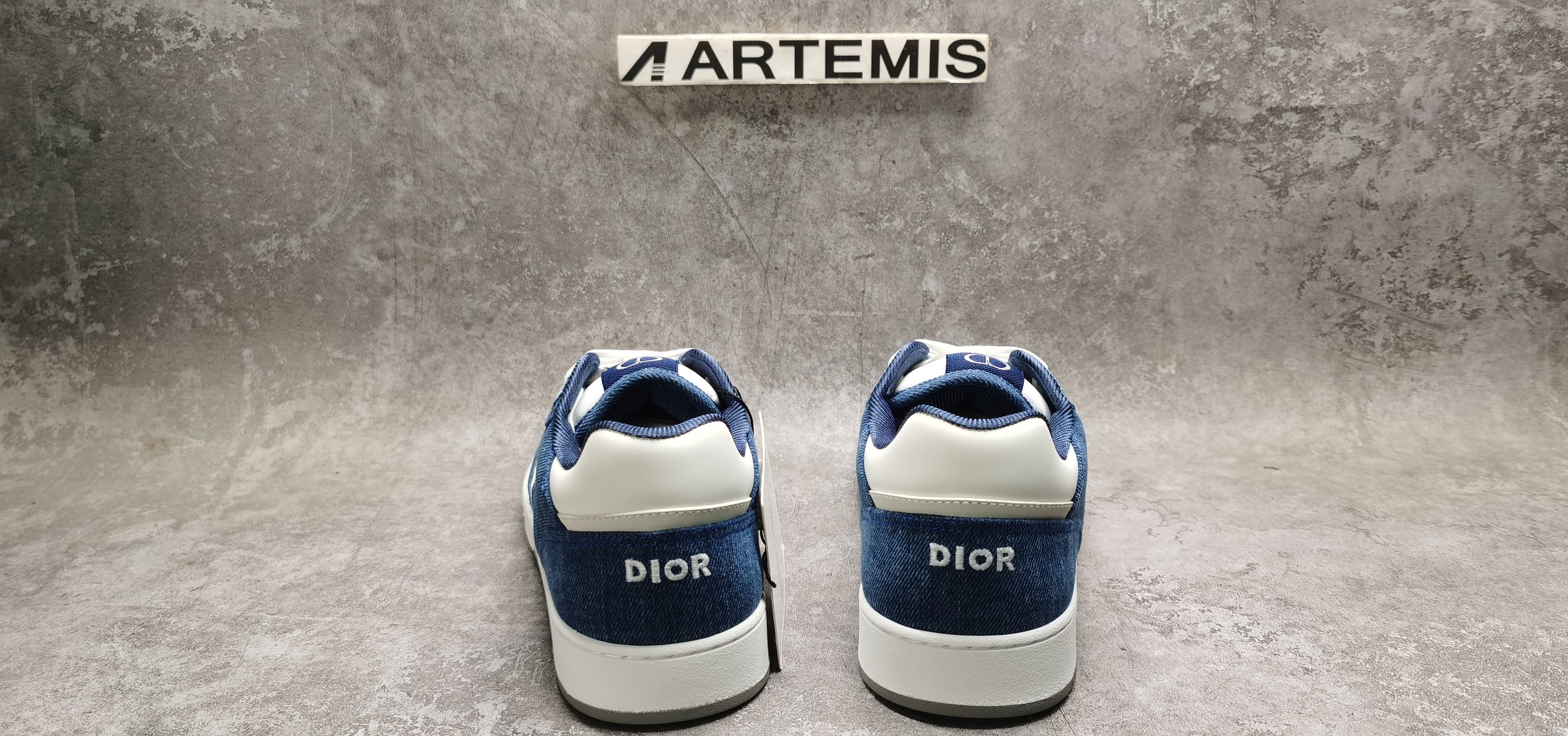 UA D*0r B27 Sneaker