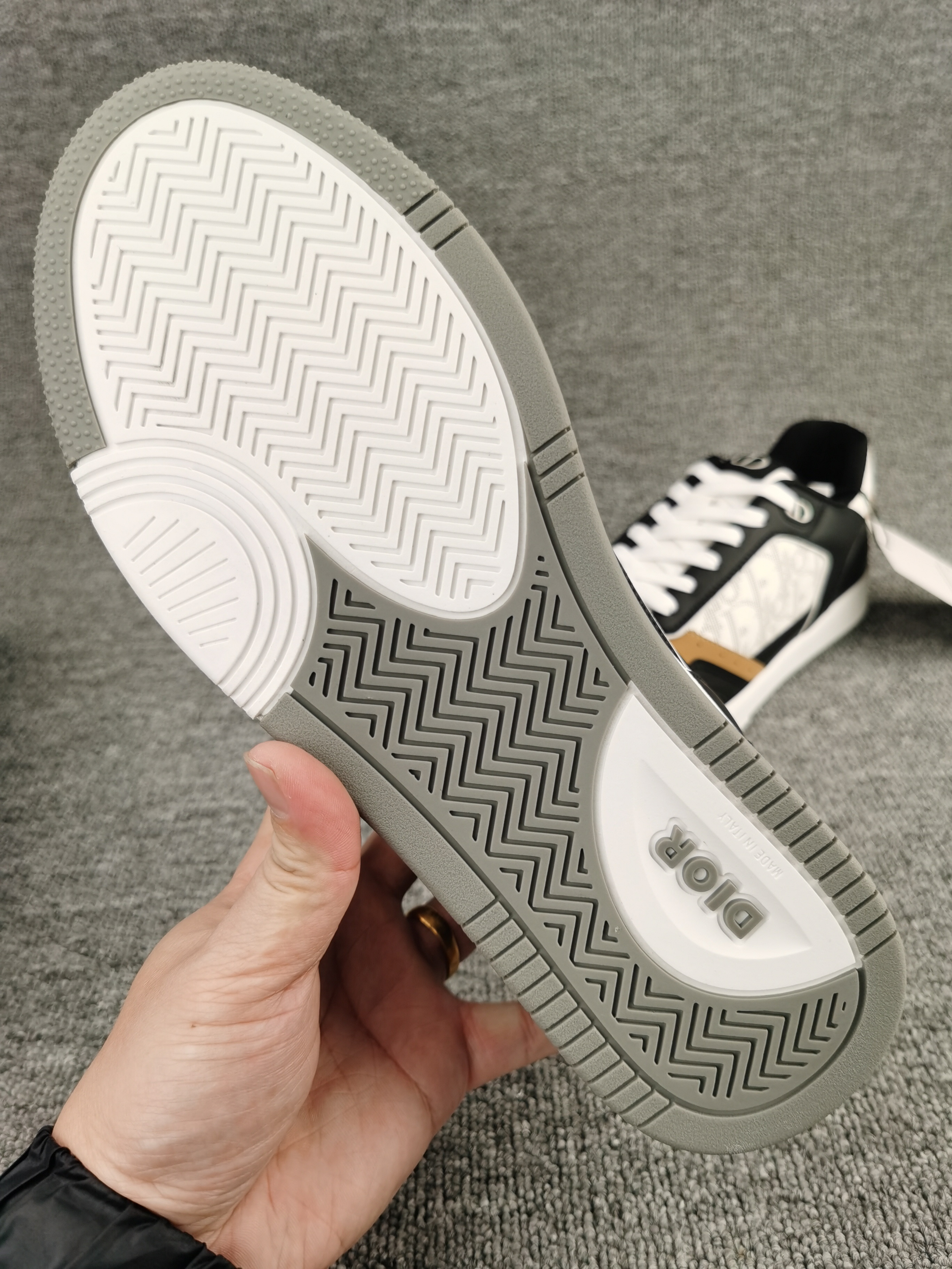 UA D*0r B27 Sneaker