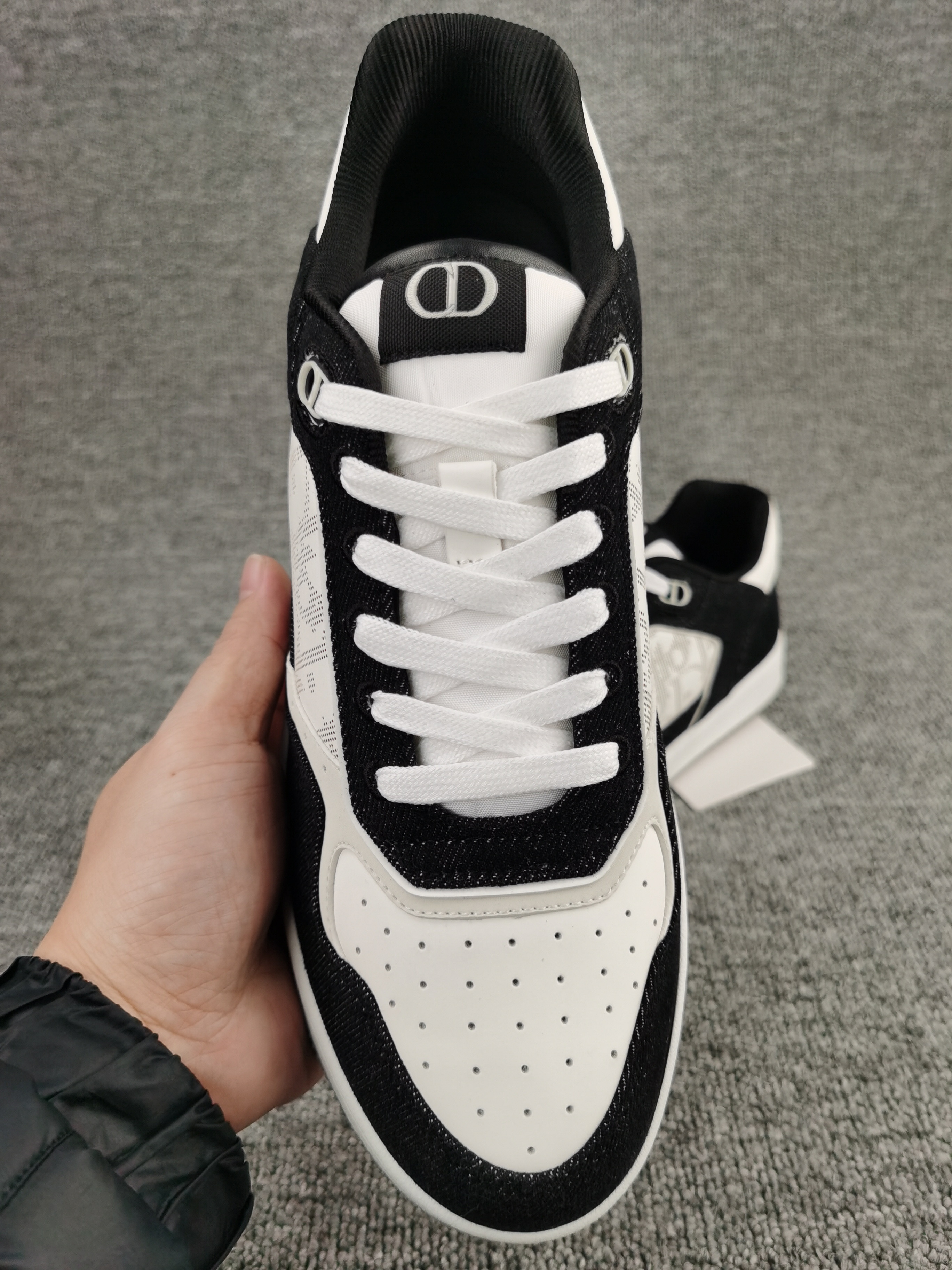 UA D*0r B27 Sneaker