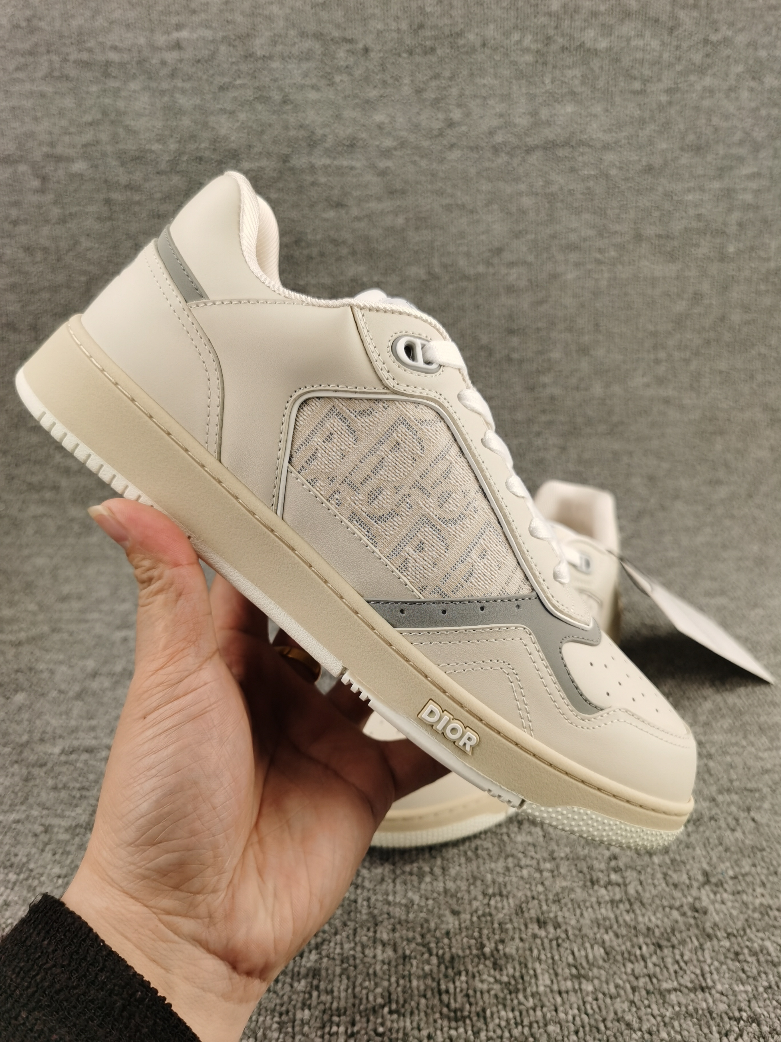 UA D*0r Sneaker