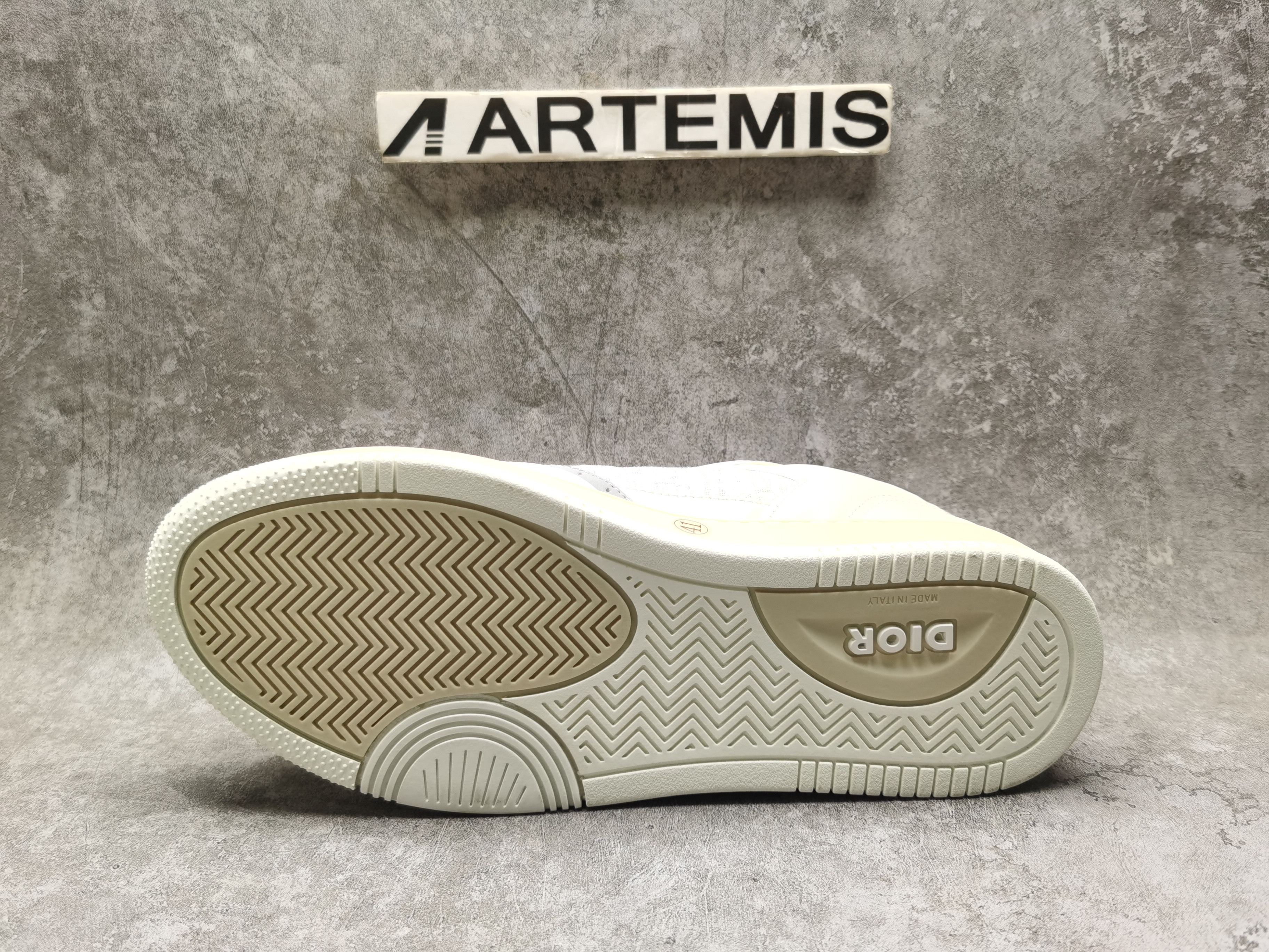 UA D*0r Sneaker