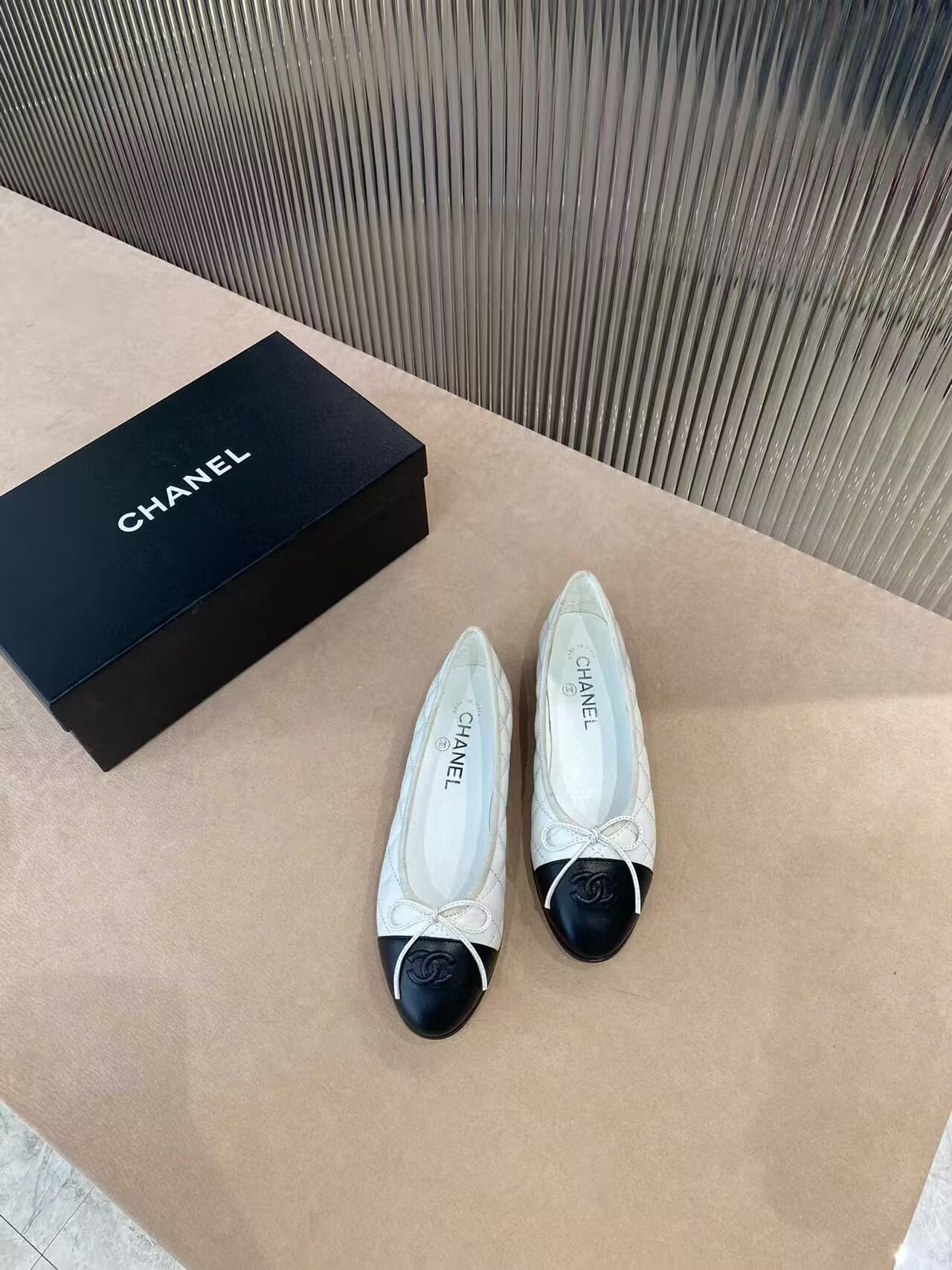 Ch*el BALLET FLATS Aged Calfskin White & Black