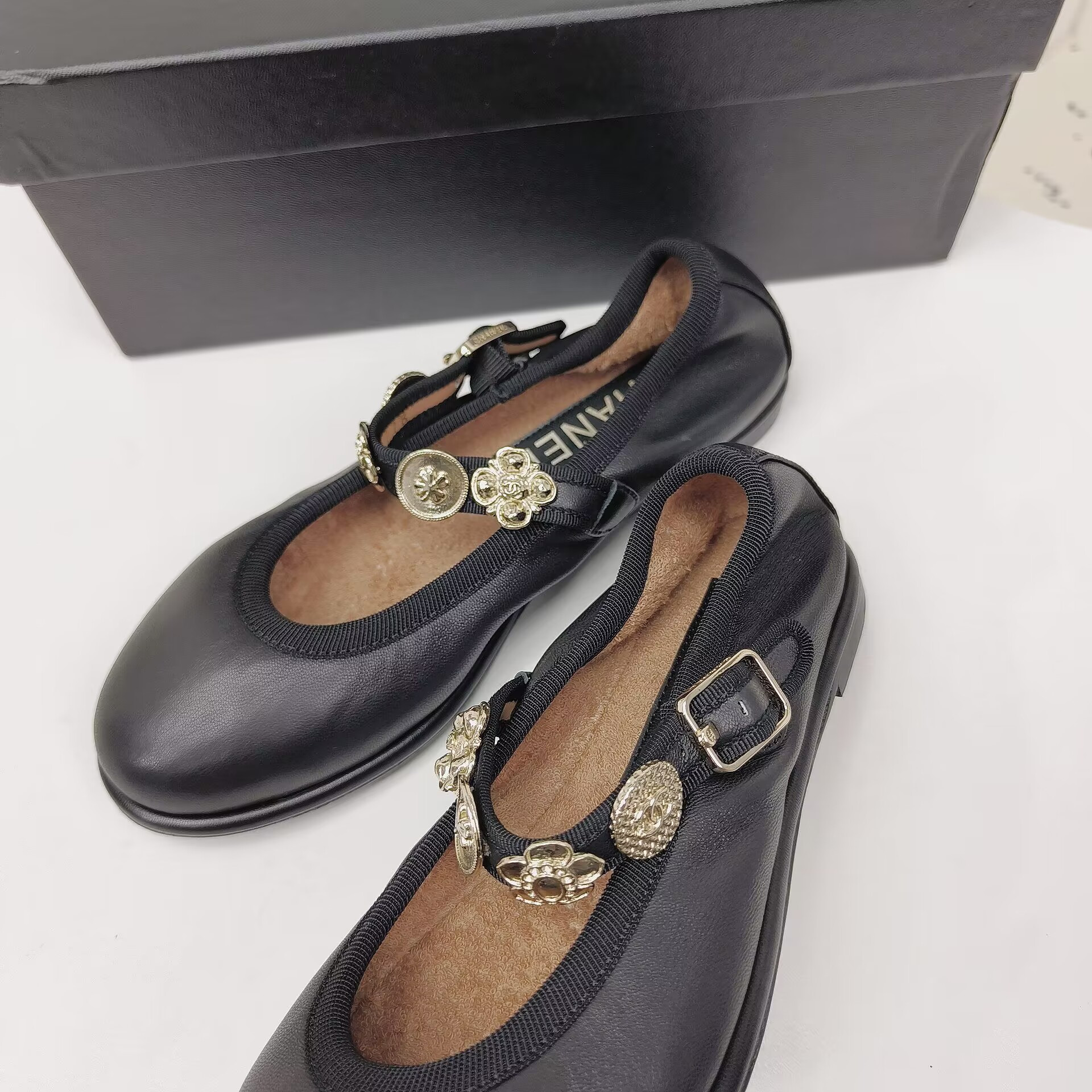 UA Ch*el MARY JANES