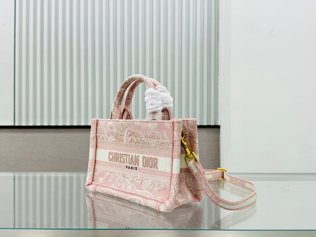 D*0r book tote 24SS 21.5×13×7.5cm