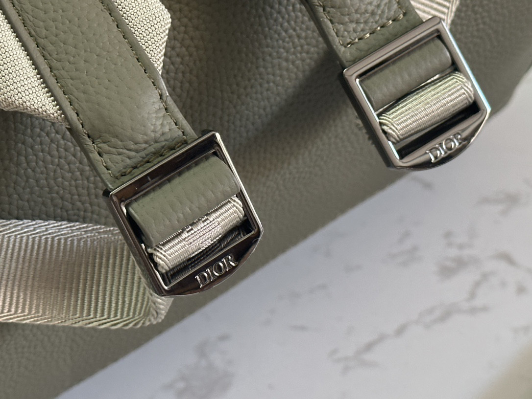 D*0r Rider 2.0 Backpack Khaki D*0r Gravity Leather and Khaki Grained Calfskin 31 x 40 x 18 cm
